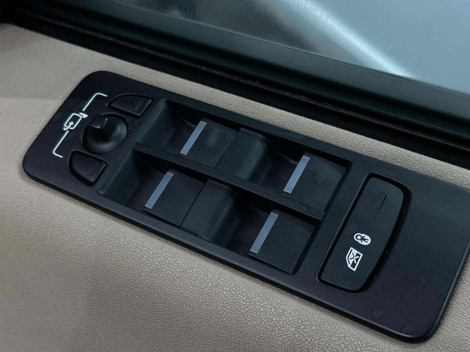 Used Land Rover Discovery Sport 2016 for sale - 77016112: Photo 29