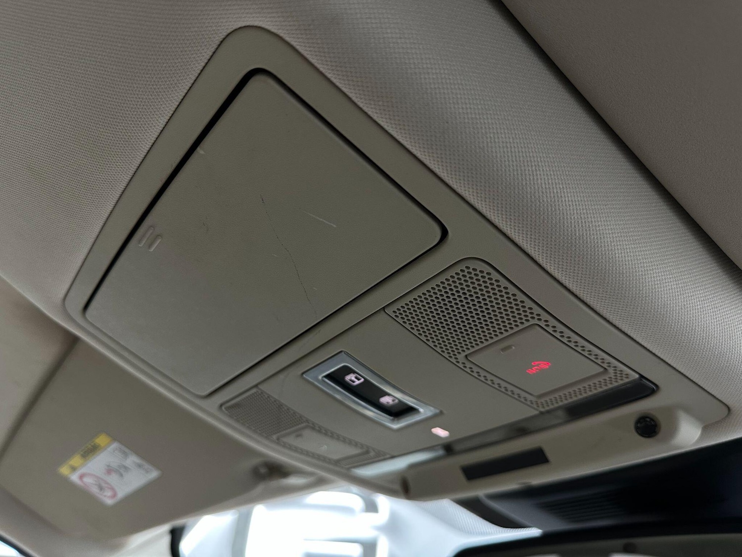 Used Land Rover Discovery Sport 2016 for sale - 77016112: Photo 31