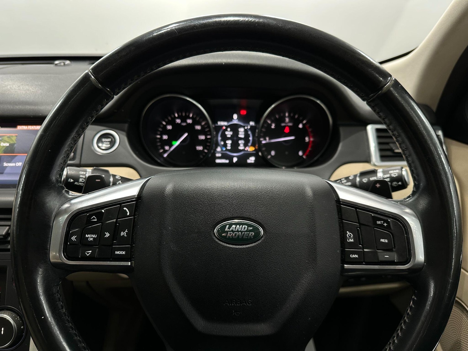 Used Land Rover Discovery Sport 2016 for sale - 77016112: Photo 48