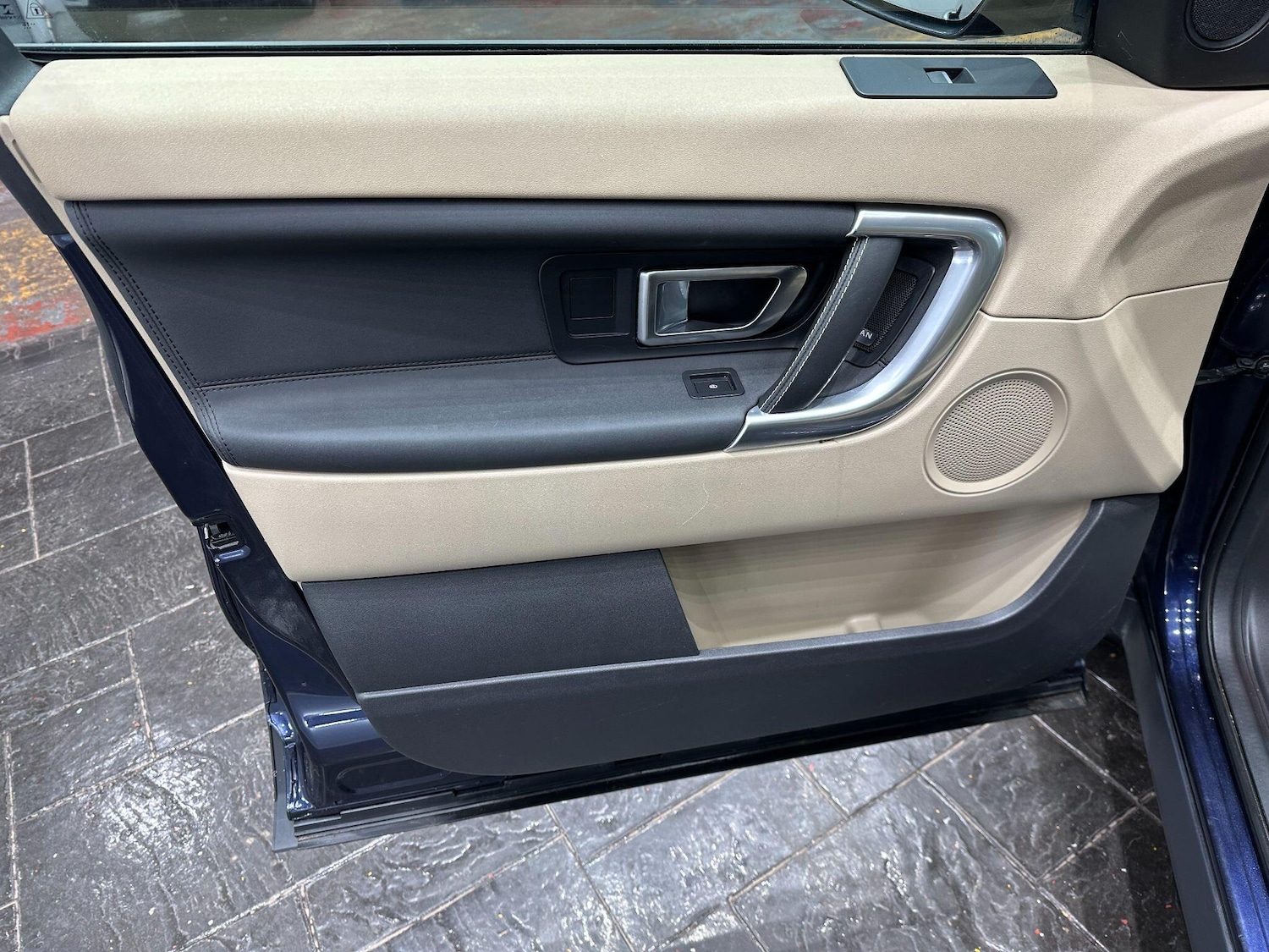 Used Land Rover Discovery Sport 2016 for sale - 77016112: Photo 50