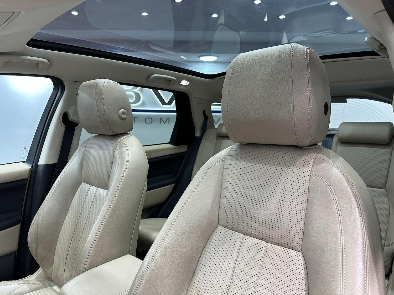 Used Land Rover Discovery Sport 2016 for sale - 77016112: Photo 52