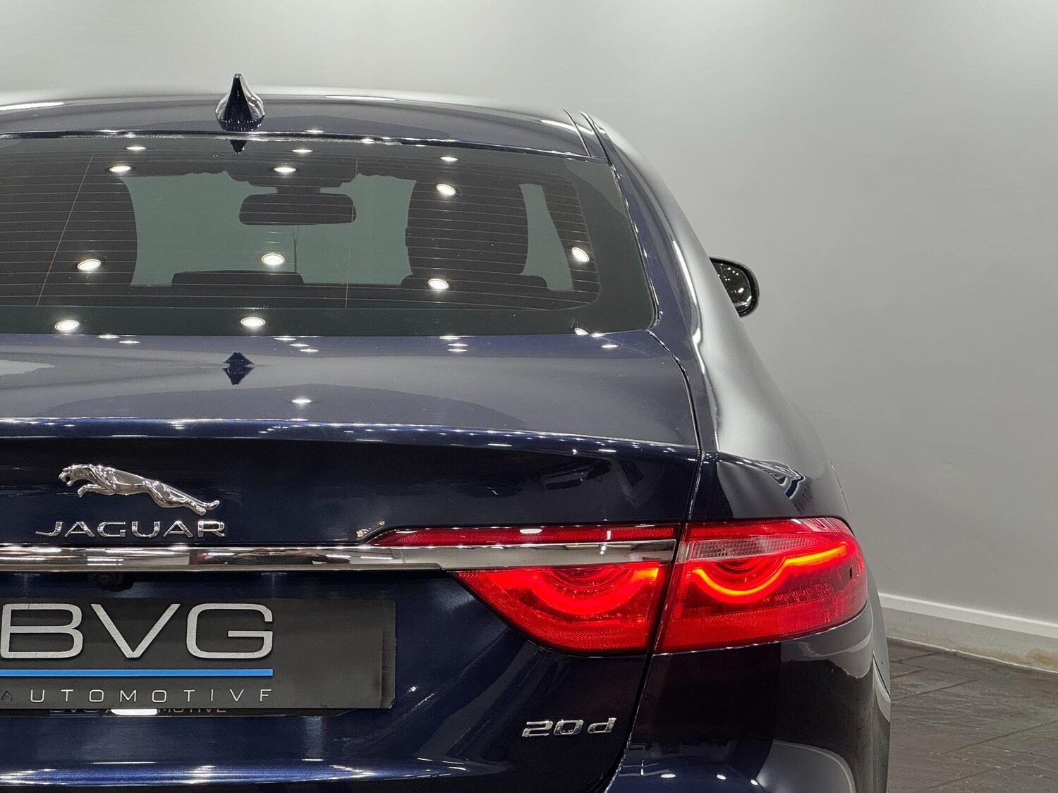 Used Jaguar XF 2017 for sale - 77396150: Photo 18