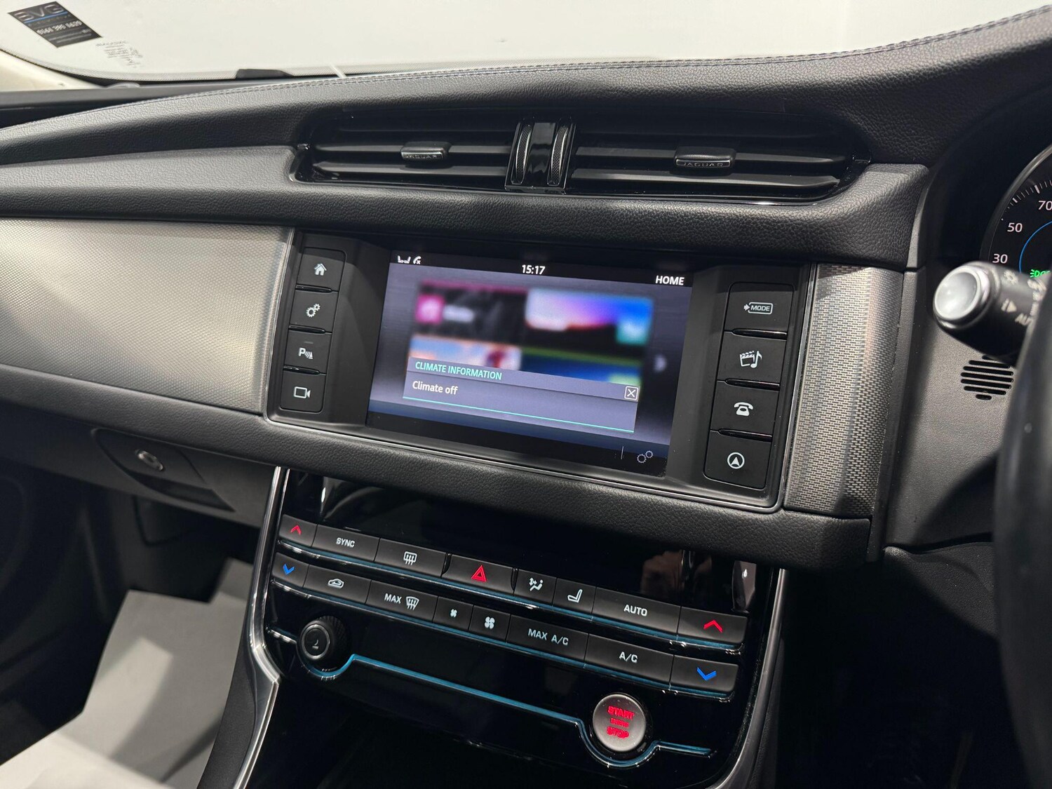 Used Jaguar XF 2017 for sale - 77396150: Photo 31