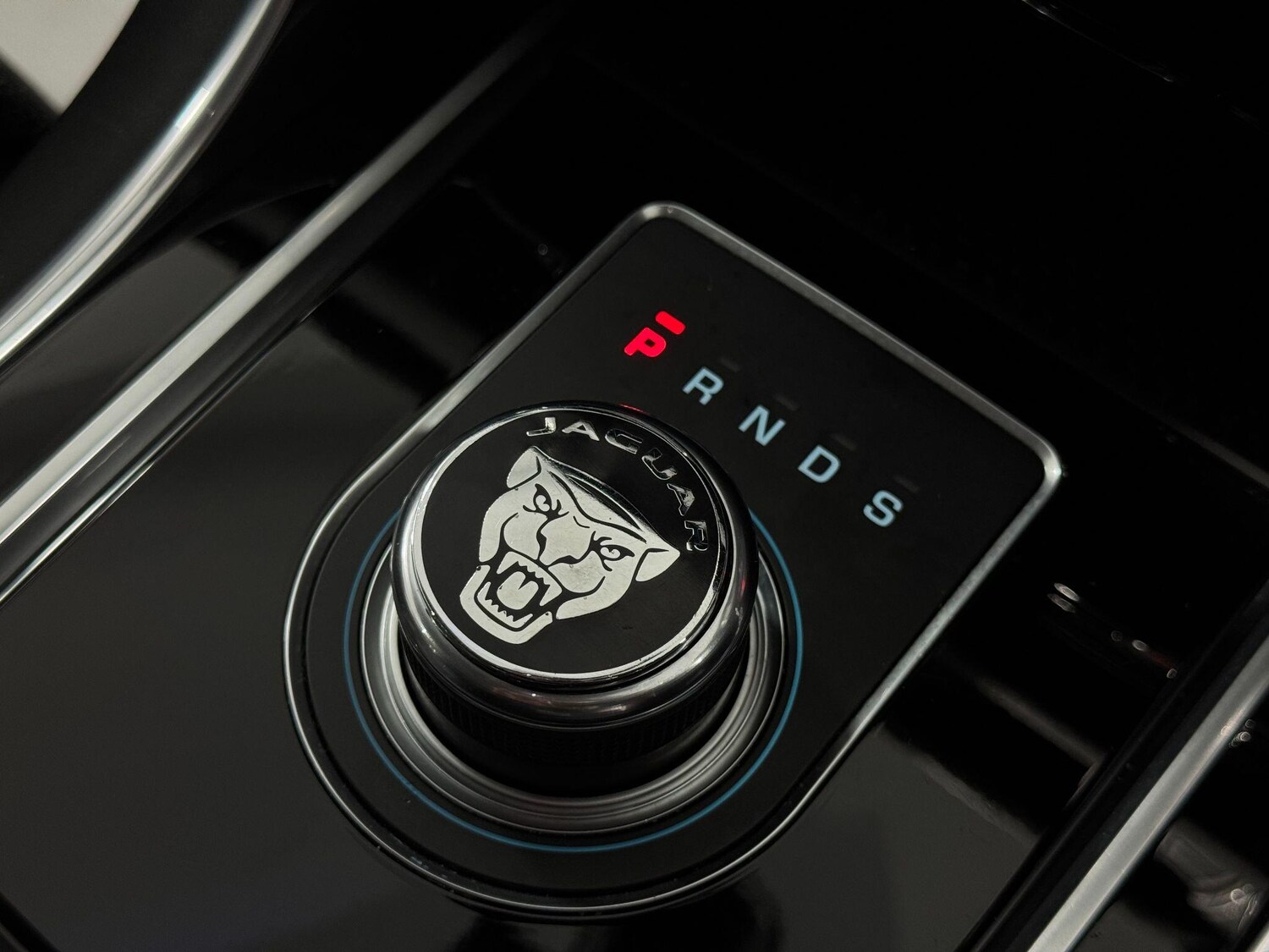 Used Jaguar XF 2017 for sale - 77396150: Photo 41