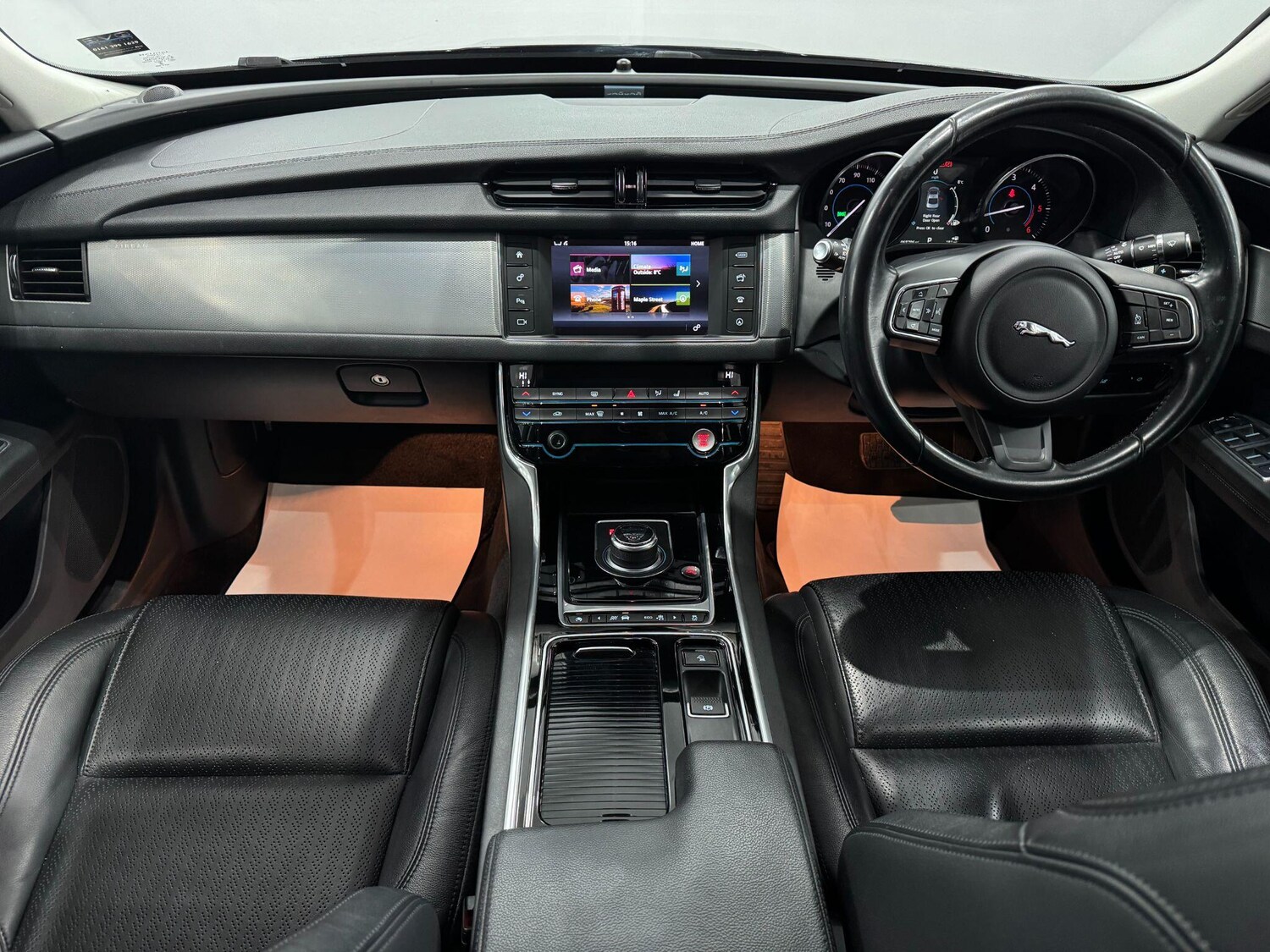 Used Jaguar XF 2017 for sale - 77396150: Photo 45