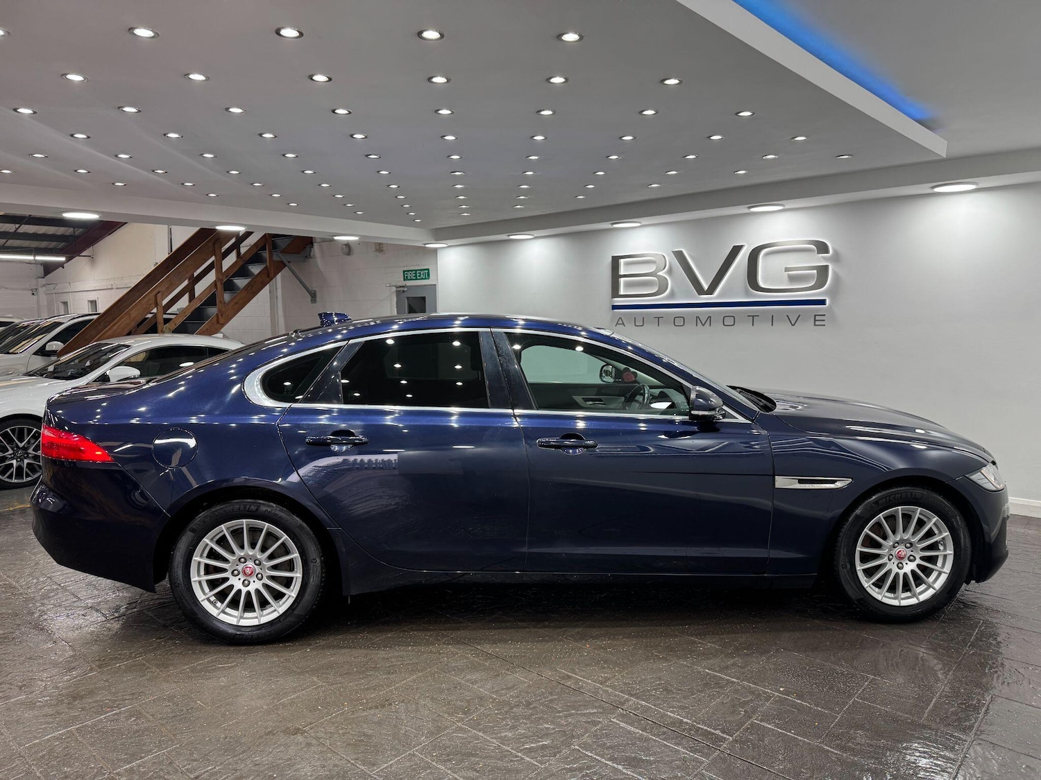 Used Jaguar XF 2017 for sale - 77396150: Photo 7