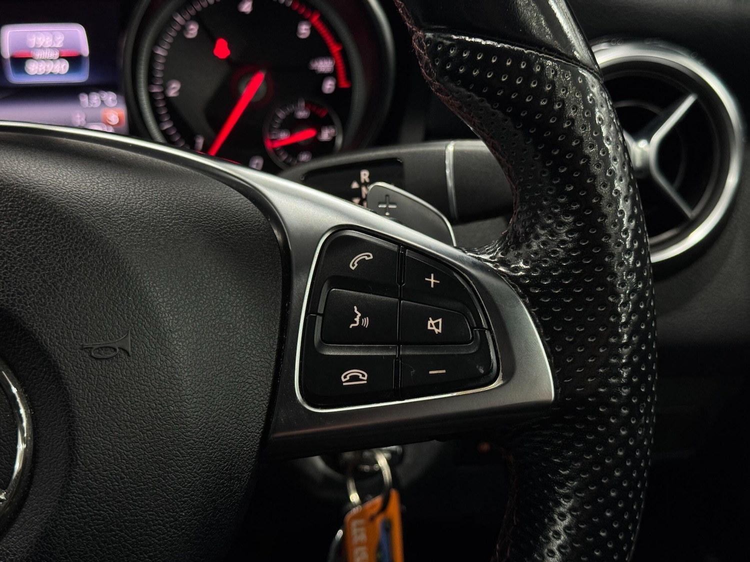 Used Mercedes-Benz GLA 2017 for sale - 77119799: Photo 47