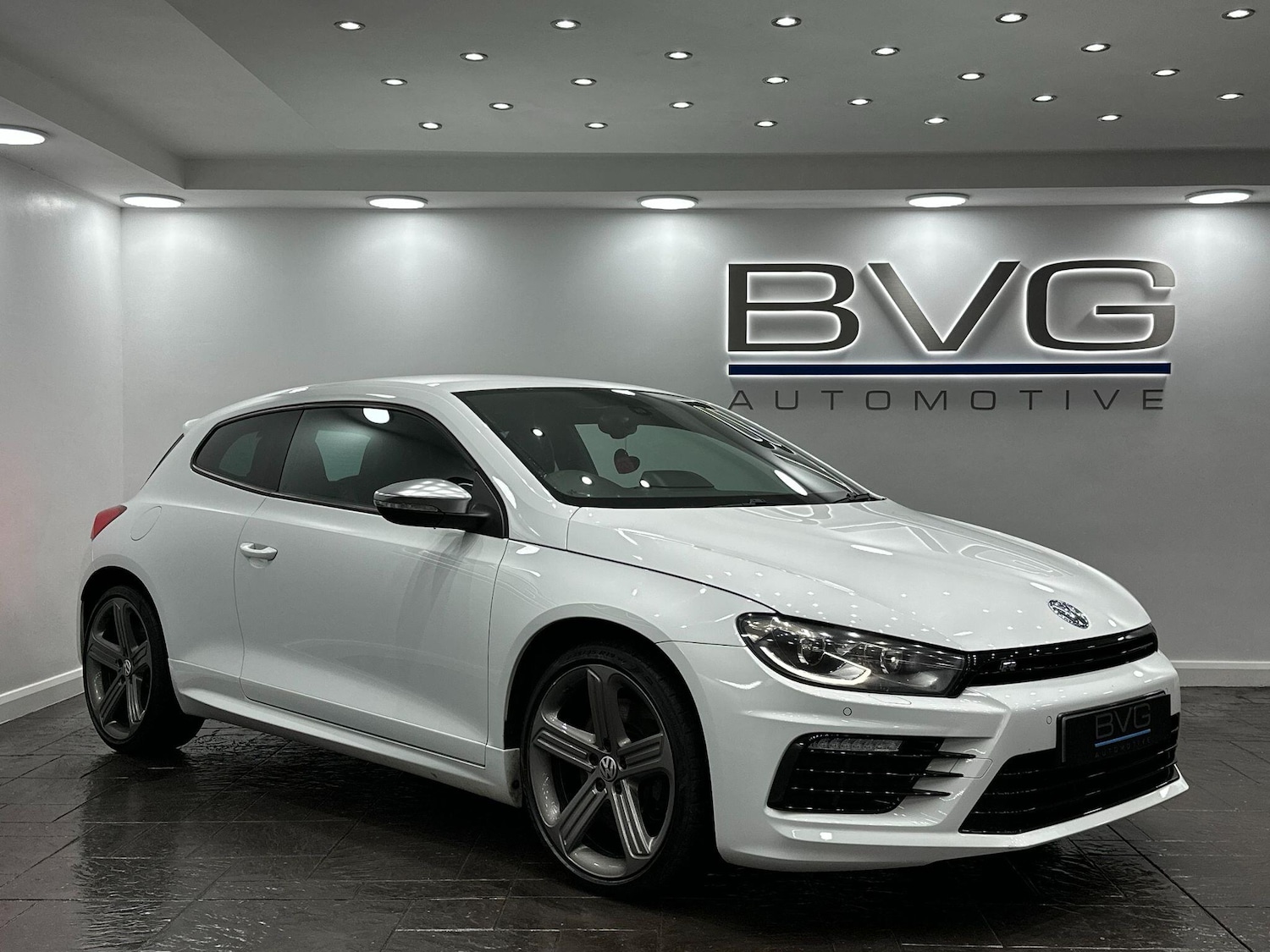 Used Volkswagen Scirocco 2017 for sale - 77066541: Photo 4