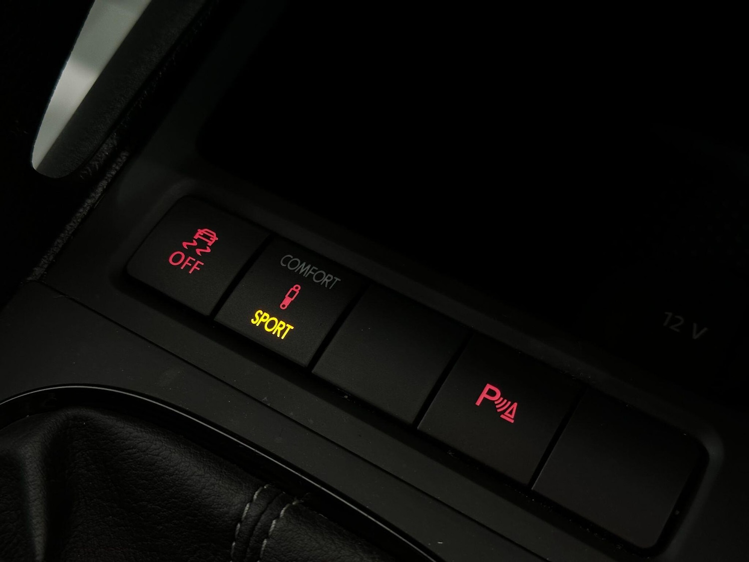 Used Volkswagen Scirocco 2017 for sale - 77066541: Photo 43