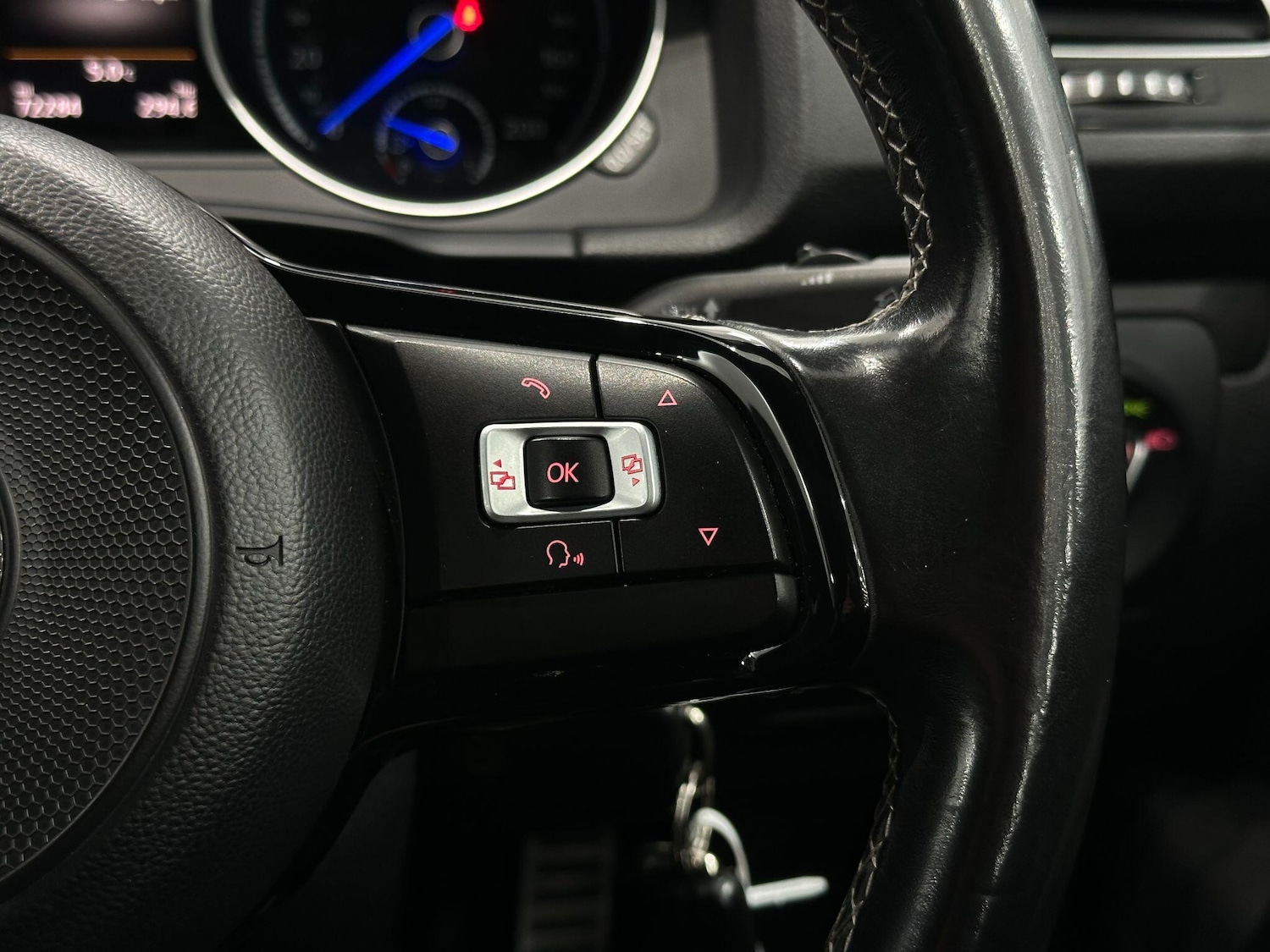 Used Volkswagen Scirocco 2017 for sale - 77066541: Photo 53