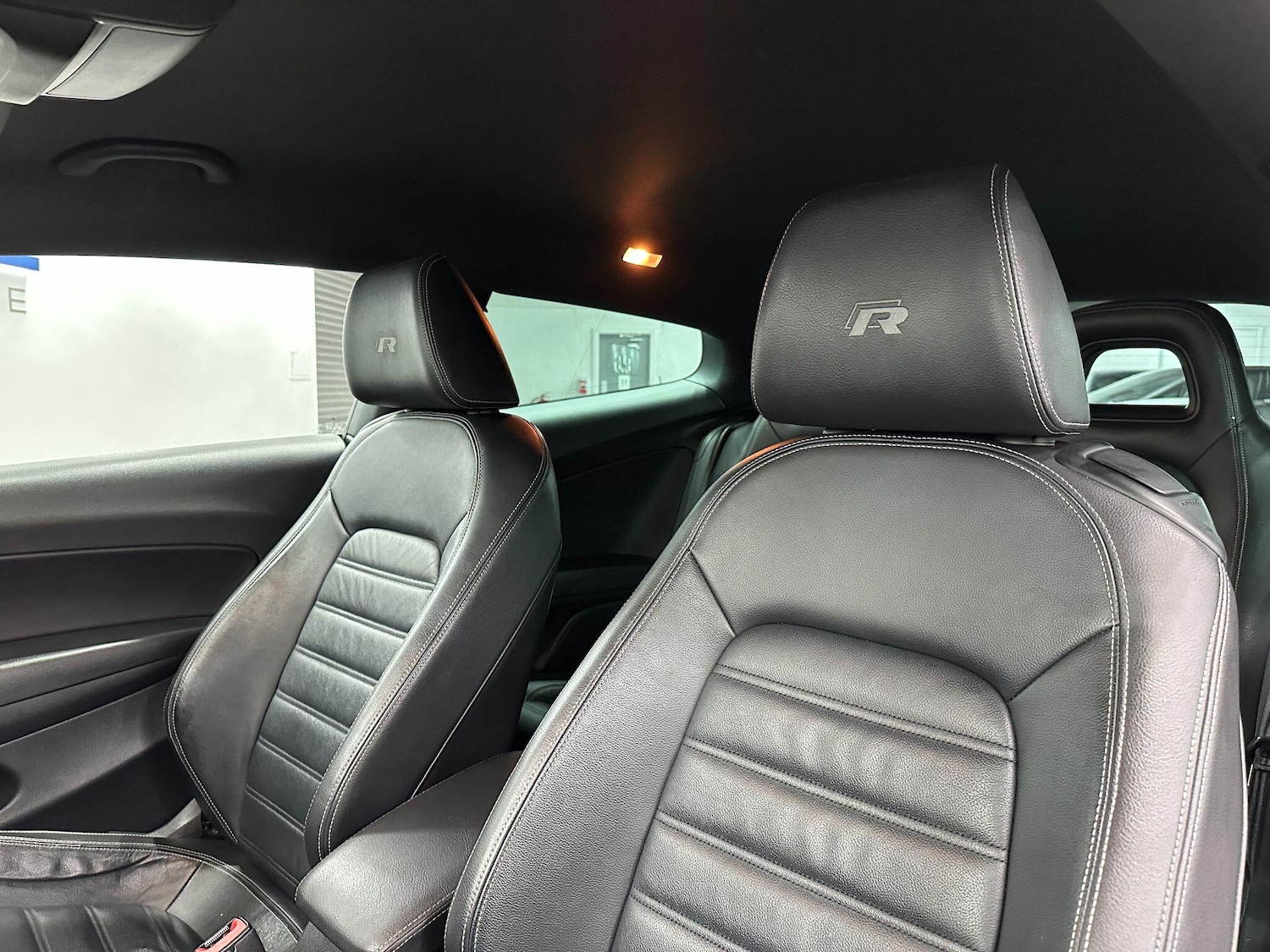 Used Volkswagen Scirocco 2017 for sale - 77066541: Photo 60