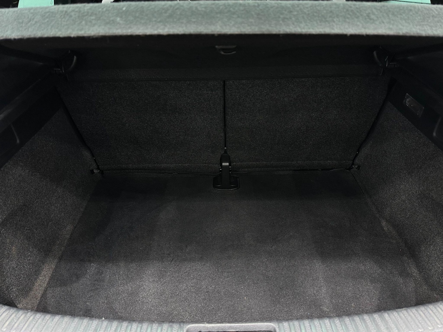 Used Volkswagen Scirocco 2017 for sale - 77066541: Photo 64