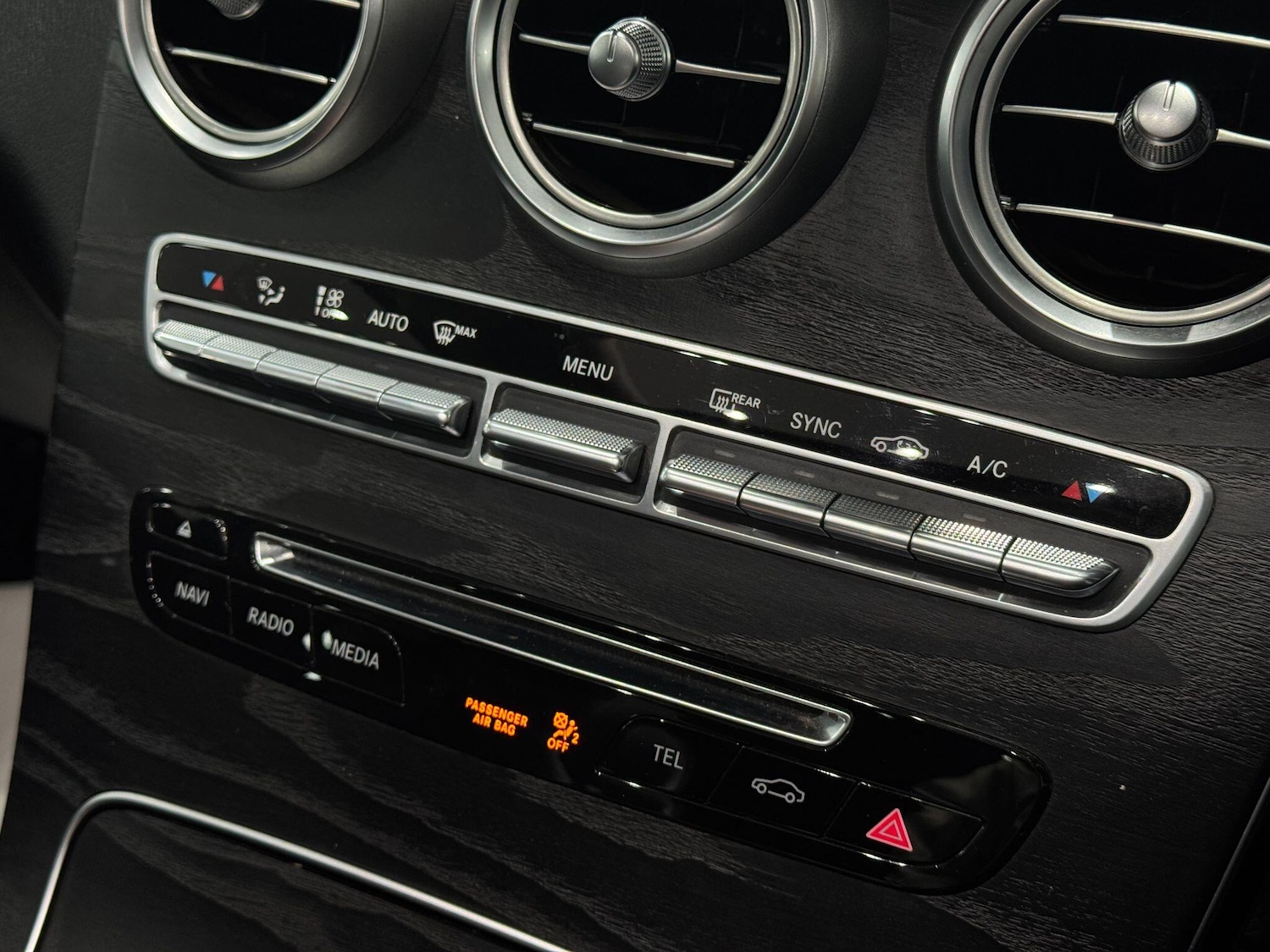 Used Mercedes-Benz GLC for sale - 77574588: Photo 38