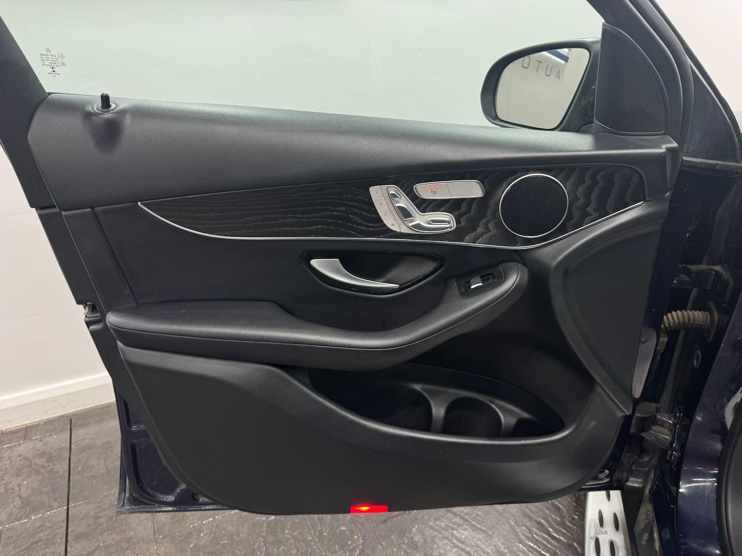 Used Mercedes-Benz GLC for sale - 77574588: Photo 49