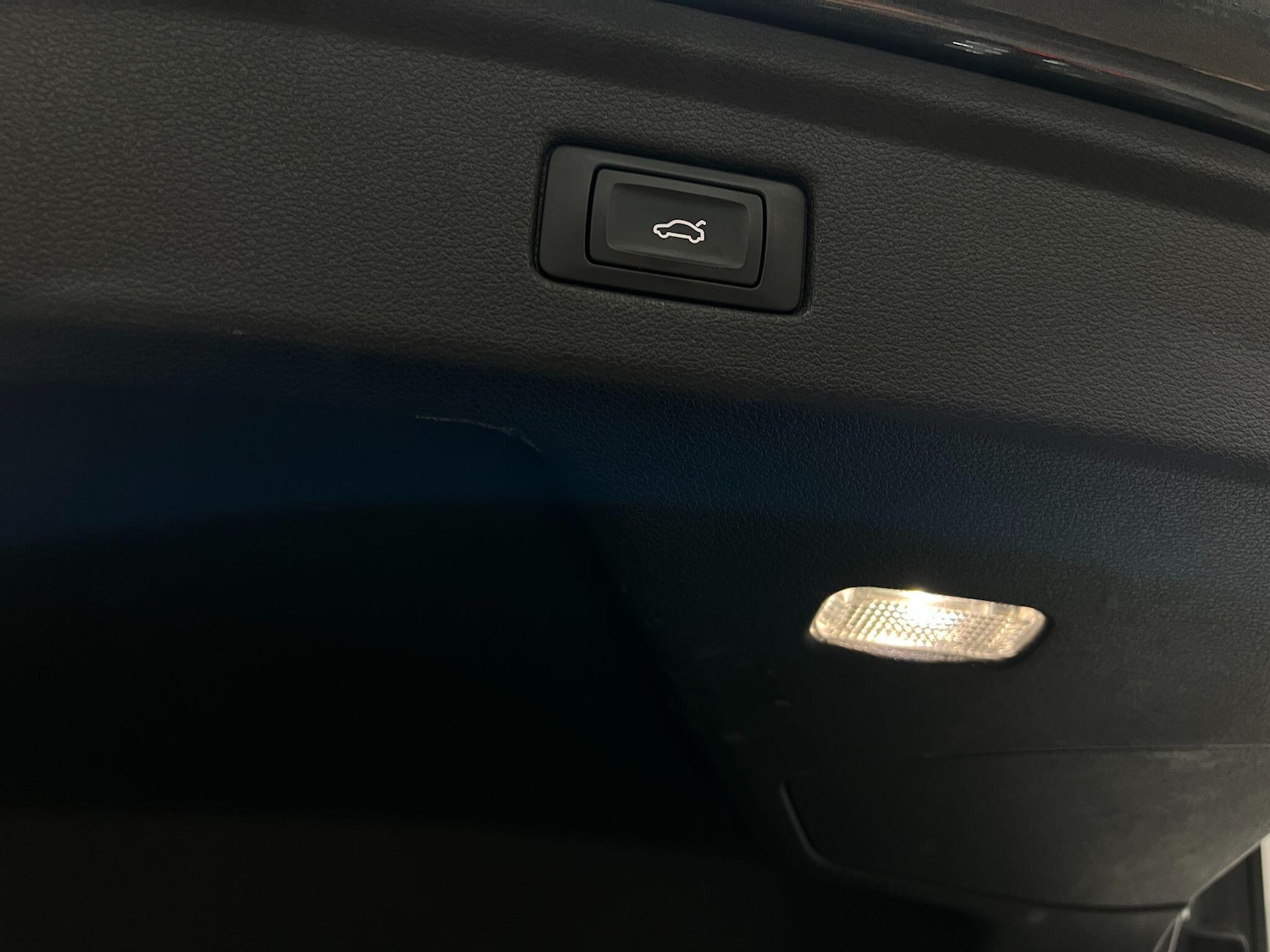 Used Audi A5 2020 for sale - 76886988: Photo 69