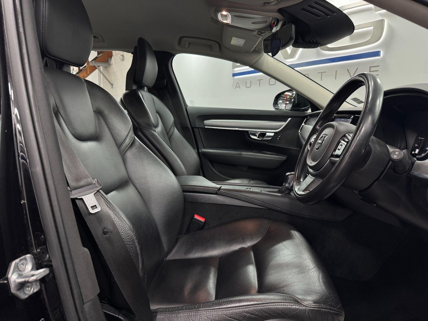 Used Volvo V90 2017 for sale - 78086501: Photo 24