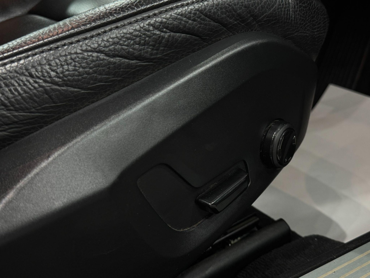 Used Volvo V90 2017 for sale - 78086501: Photo 25