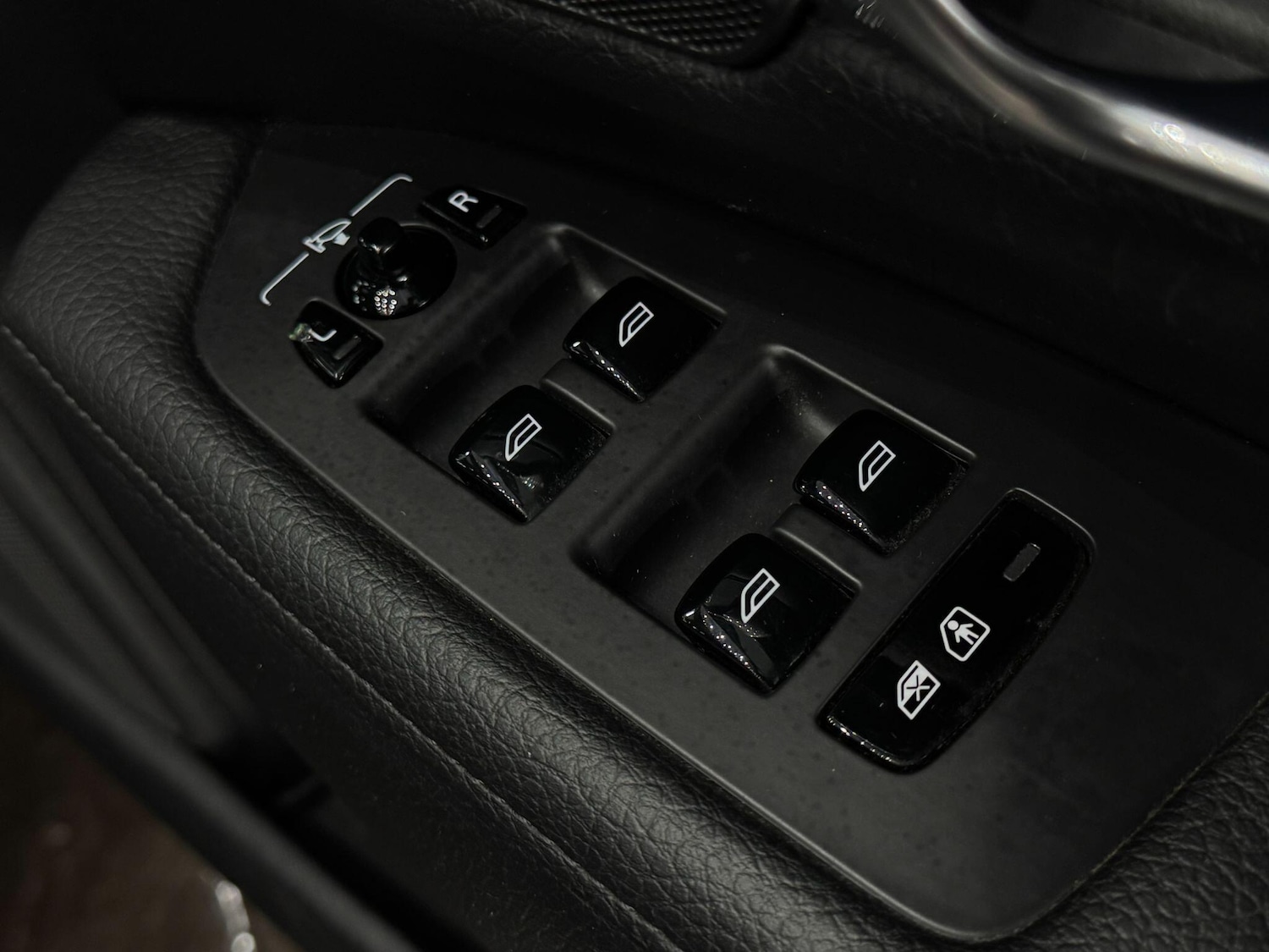 Used Volvo V90 2017 for sale - 78086501: Photo 28