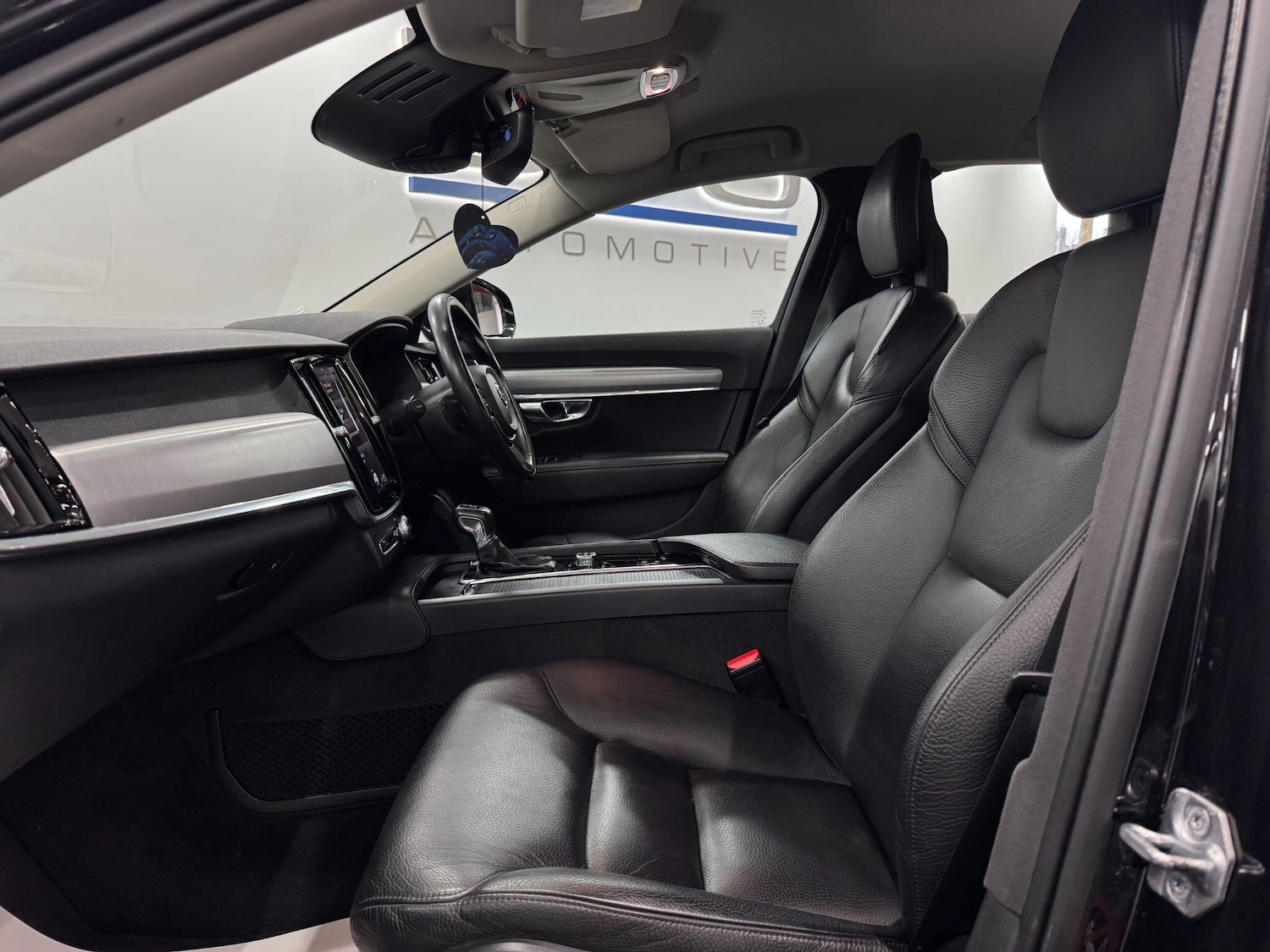 Used Volvo V90 2017 for sale - 78086501: Photo 53