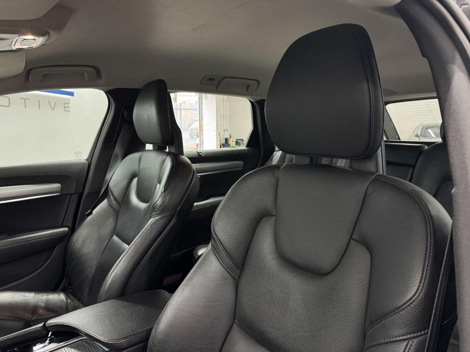 Used Volvo V90 2017 for sale - 78086501: Photo 54