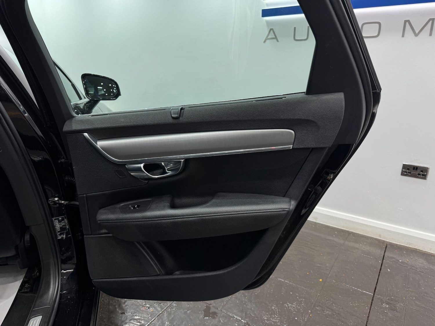 Used Volvo V90 2017 for sale - 78086501: Photo 59