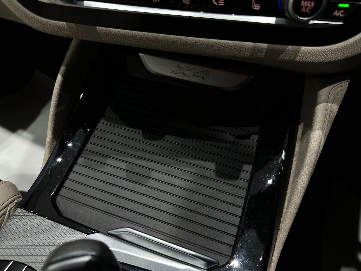 Used BMW X4 2019 for sale - 76658970: Photo 45