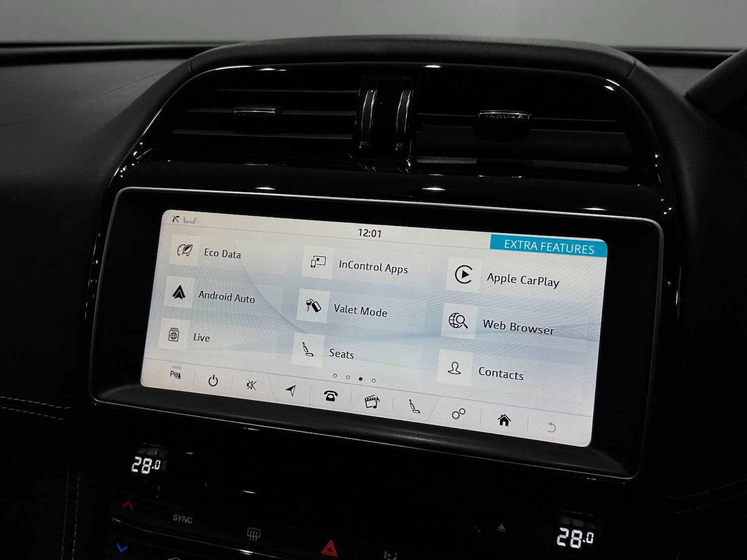 Used Jaguar F-Pace 2017 for sale - 76715240: Photo 36