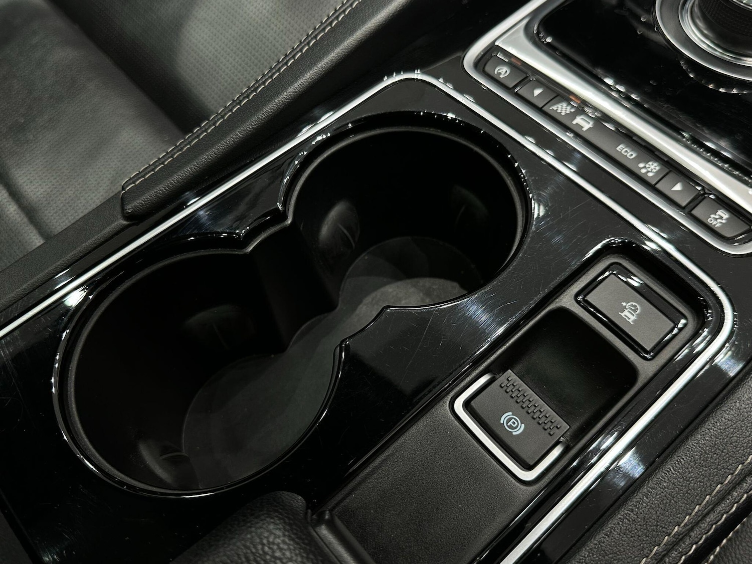 Used Jaguar F-Pace 2017 for sale - 76715240: Photo 48