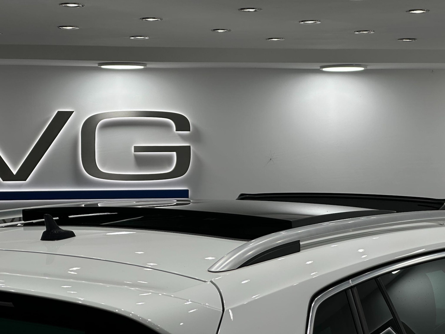 Used Volkswagen Tiguan 2017 for sale - 76865545: Photo 25