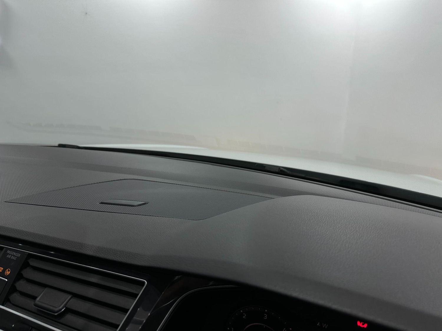 Used Volkswagen Tiguan 2017 for sale - 76865545: Photo 33