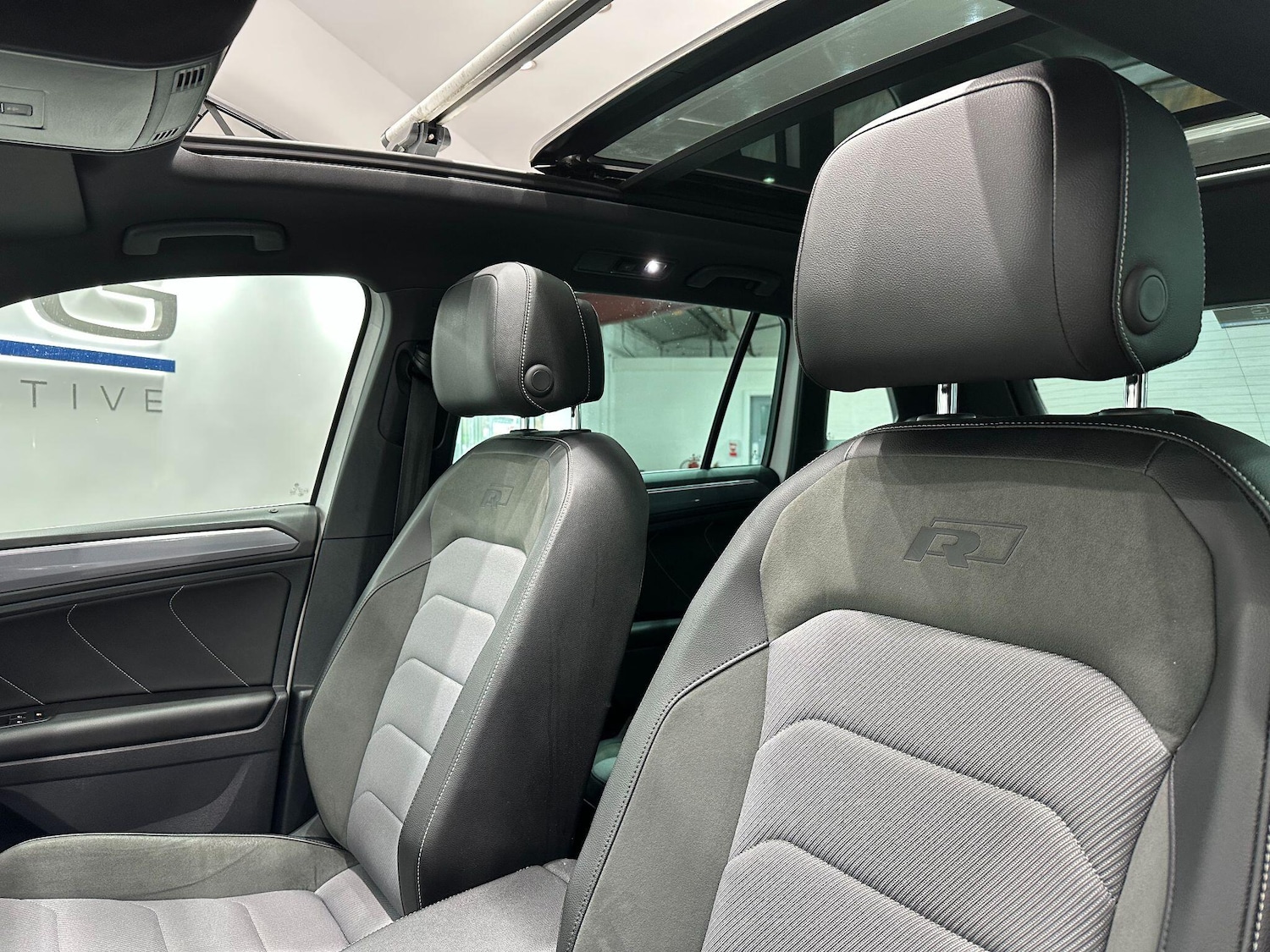 Used Volkswagen Tiguan 2017 for sale - 76865545: Photo 58