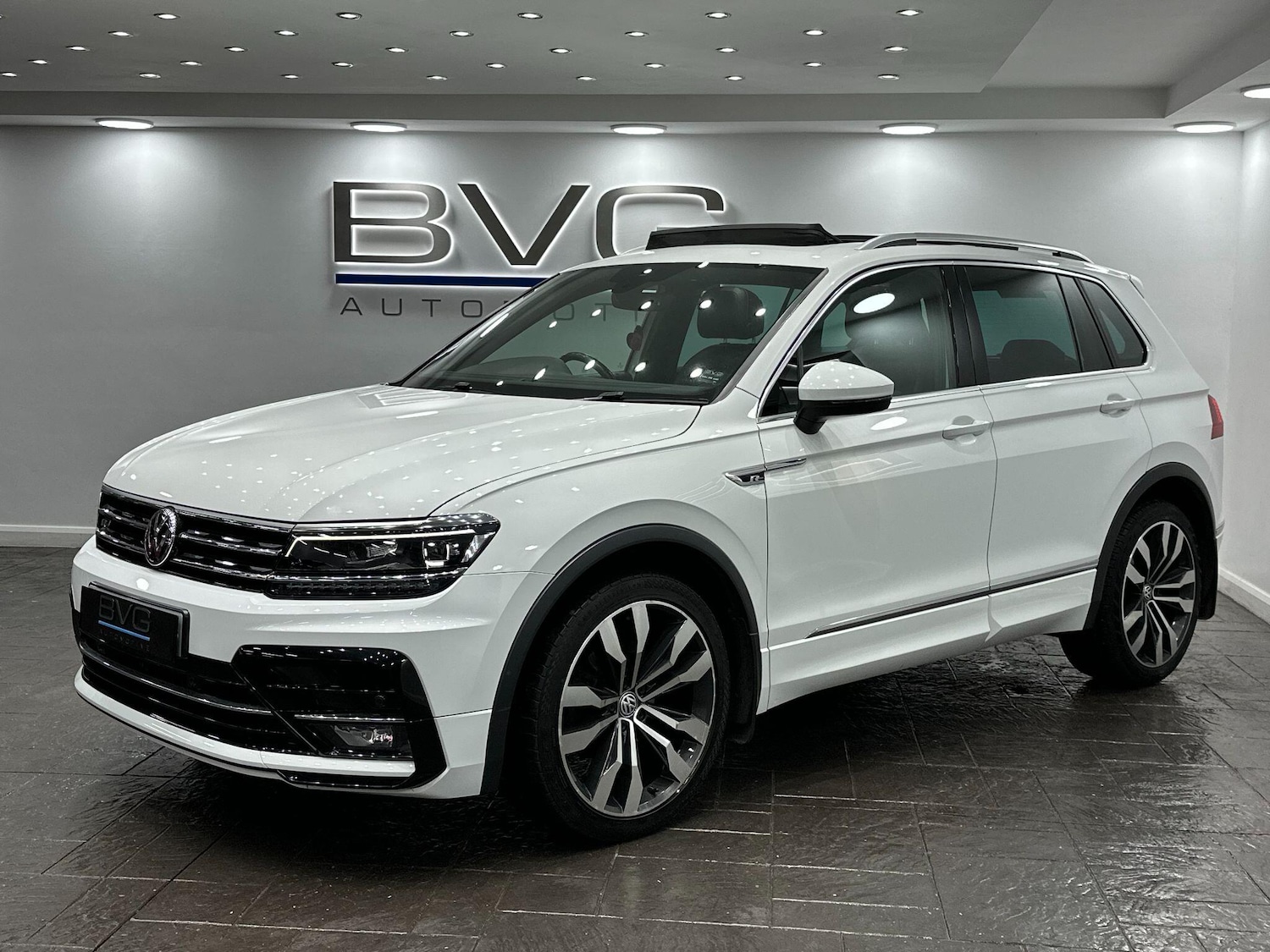 Used Volkswagen Tiguan 2017 for sale - 76865545: Photo 6