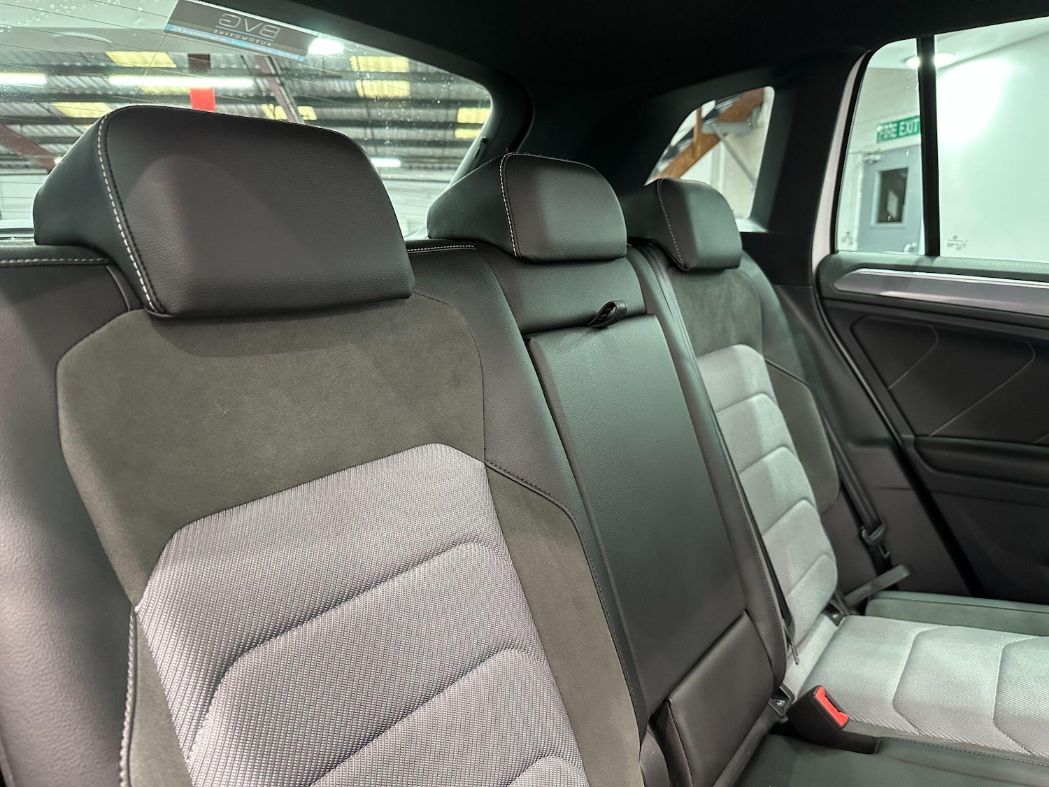 Used Volkswagen Tiguan 2017 for sale - 76865545: Photo 65