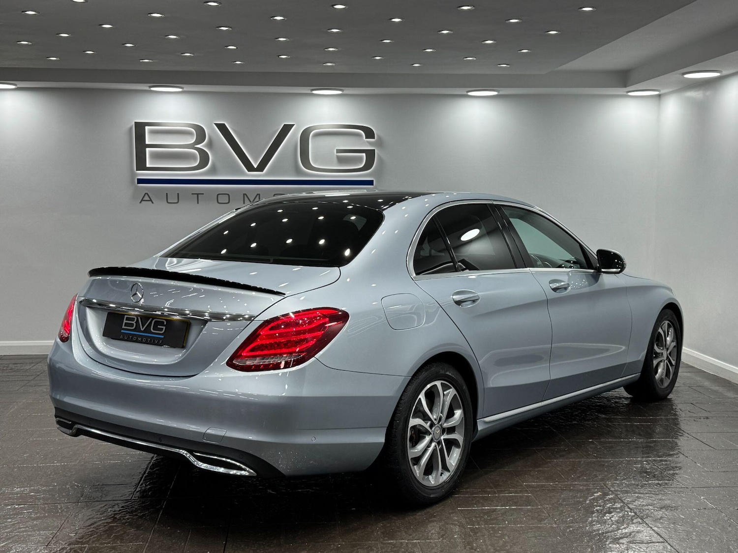 Used Mercedes-Benz C Class 2017 for sale - 77387777: Photo 9