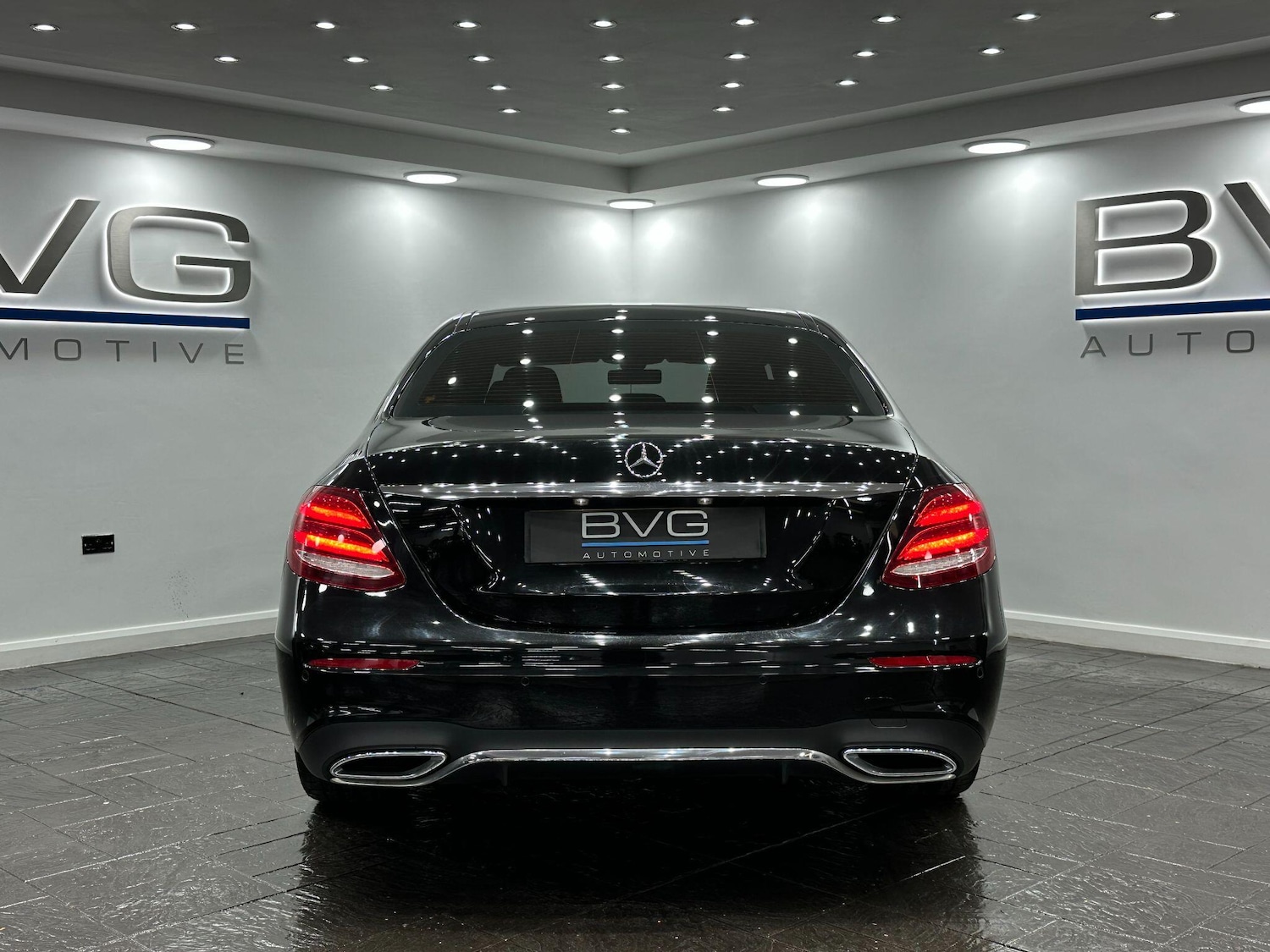 Used Mercedes-Benz E Class 2017 for sale - 76484437: Photo 11