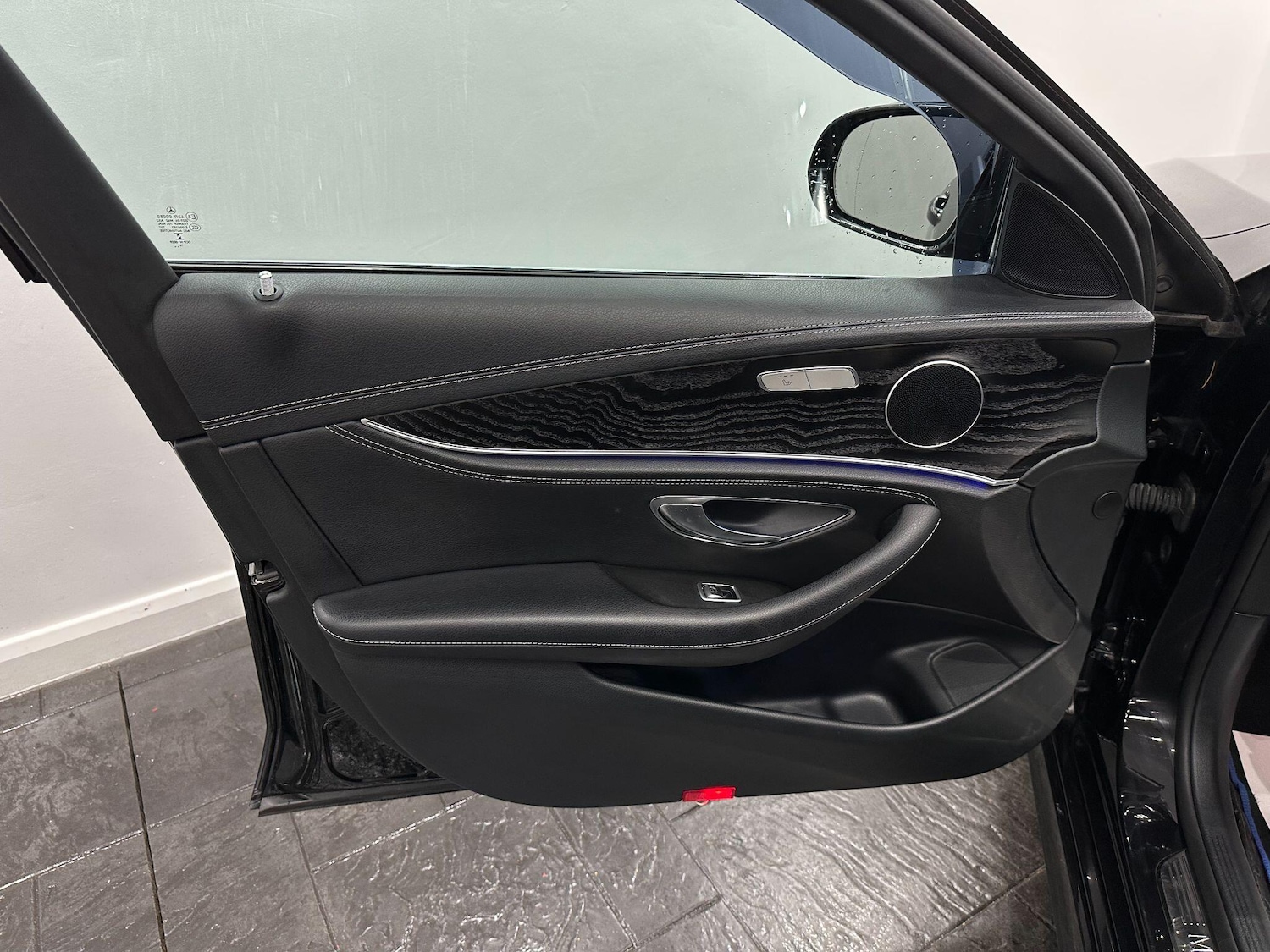 Used Mercedes-Benz E Class 2017 for sale - 76484437: Photo 62