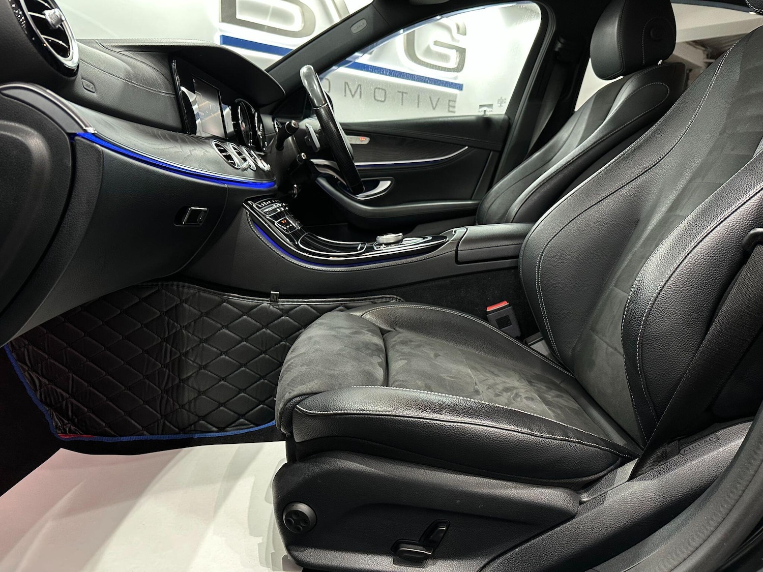 Used Mercedes-Benz E Class 2017 for sale - 76484437: Photo 65