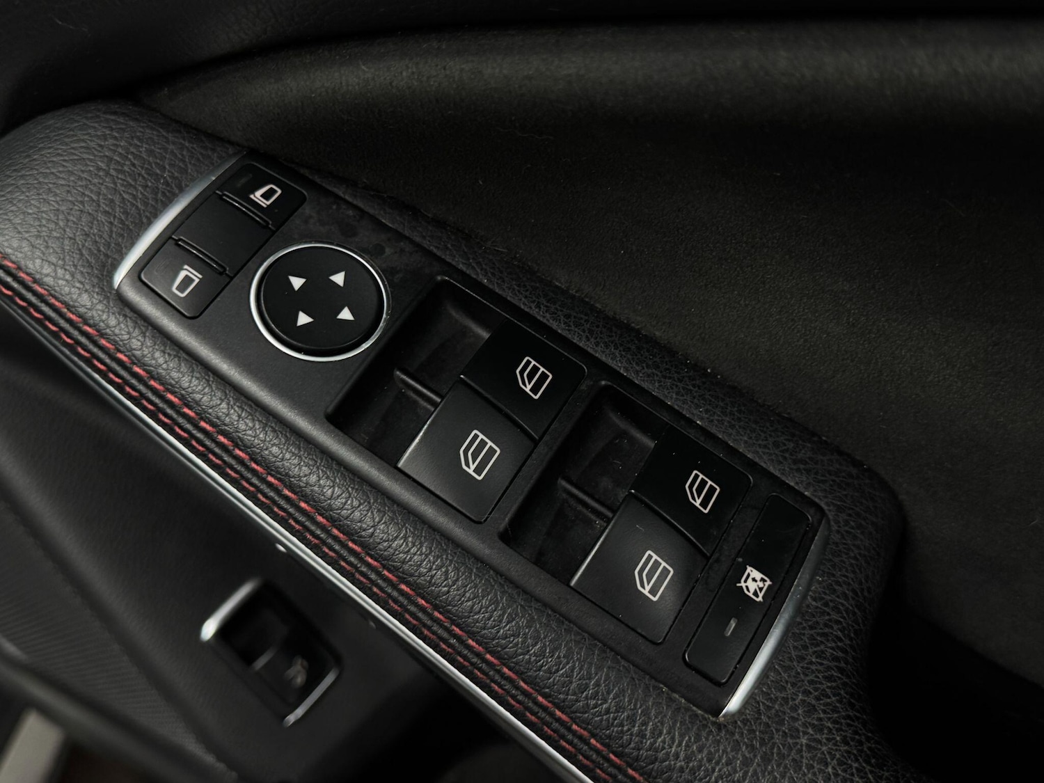 Used Mercedes-Benz GLA 2018 for sale - 77468730: Photo 27