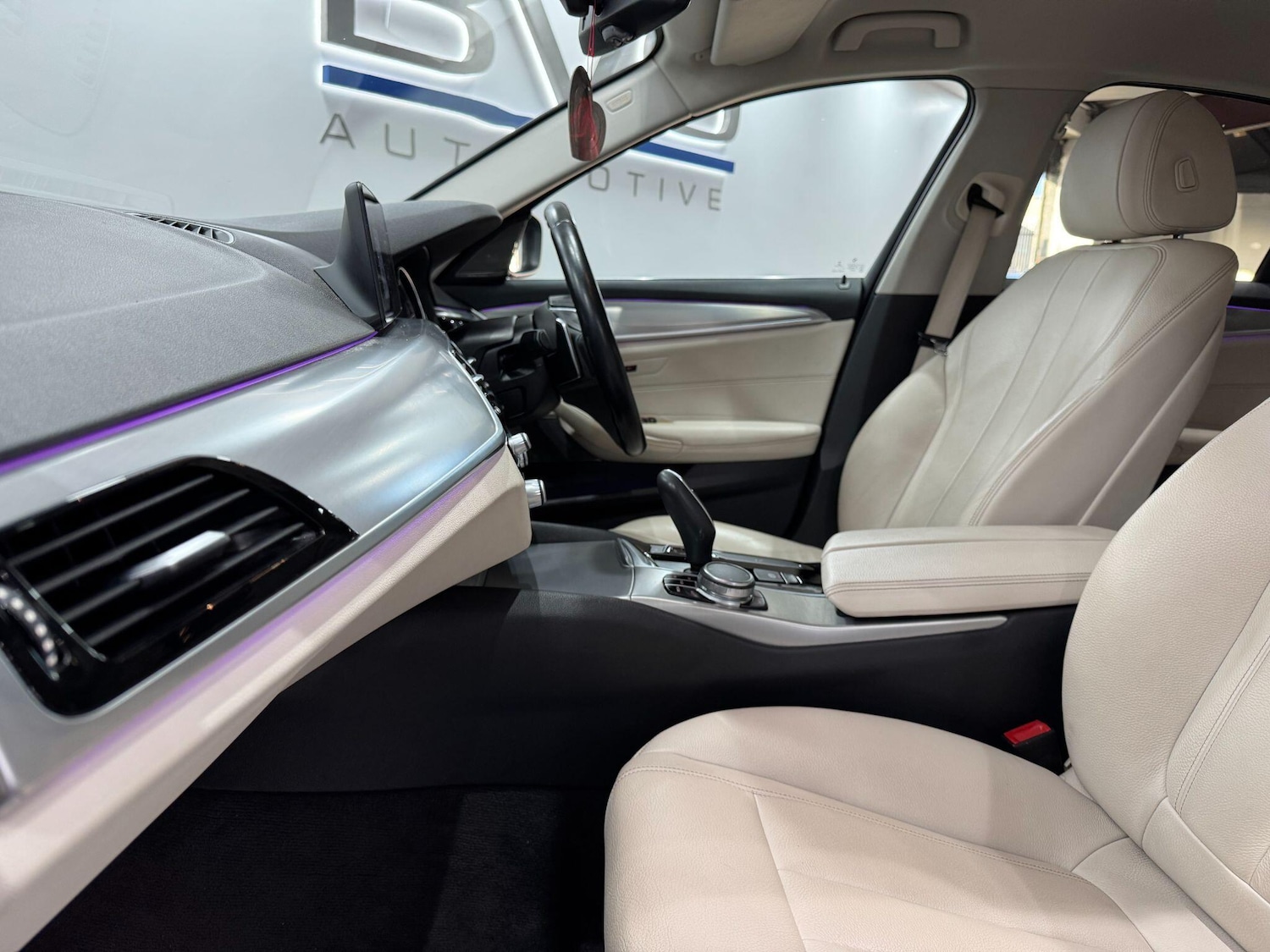 Used BMW 5 Series 2017 for sale - 77130722: Photo 49