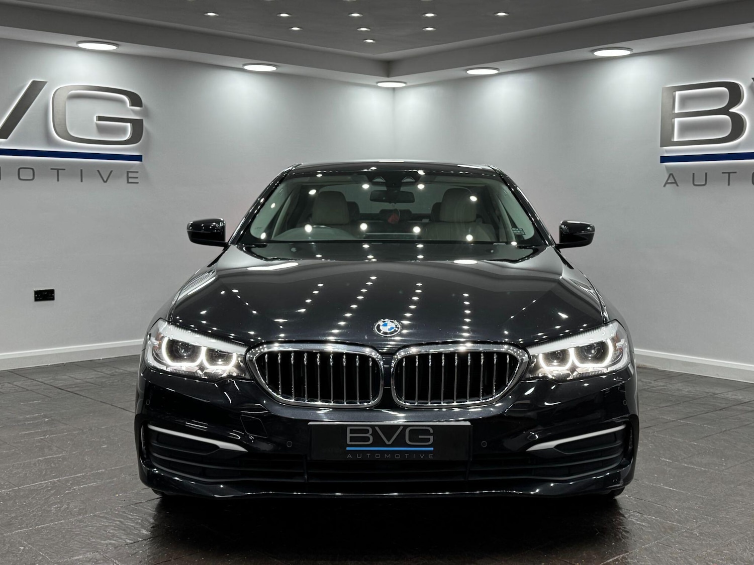 Used BMW 5 Series 2017 for sale - 77130722: Photo 5