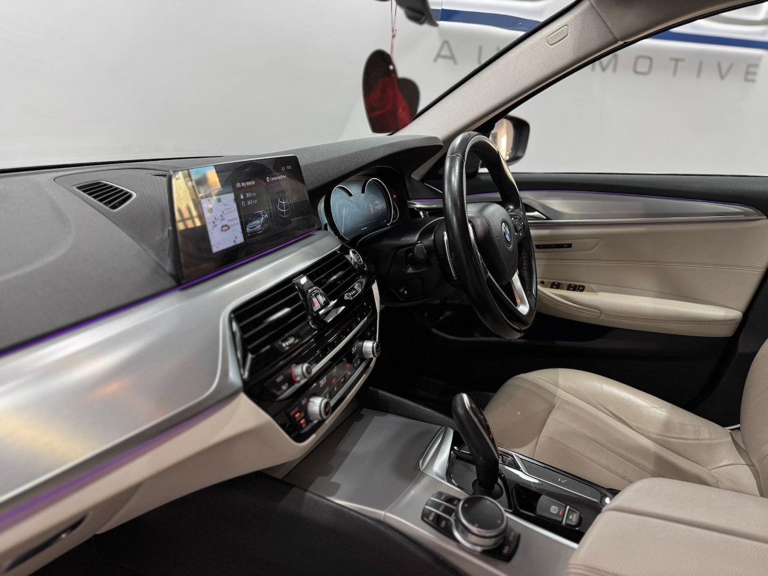 Used BMW 5 Series 2017 for sale - 77130722: Photo 50