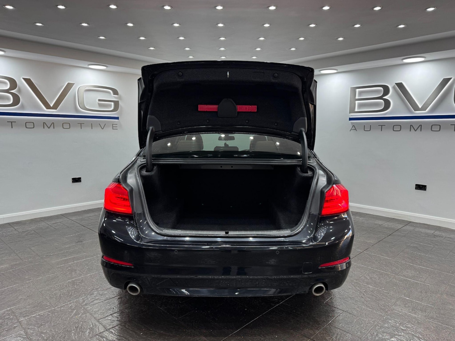 Used BMW 5 Series 2017 for sale - 77130722: Photo 59