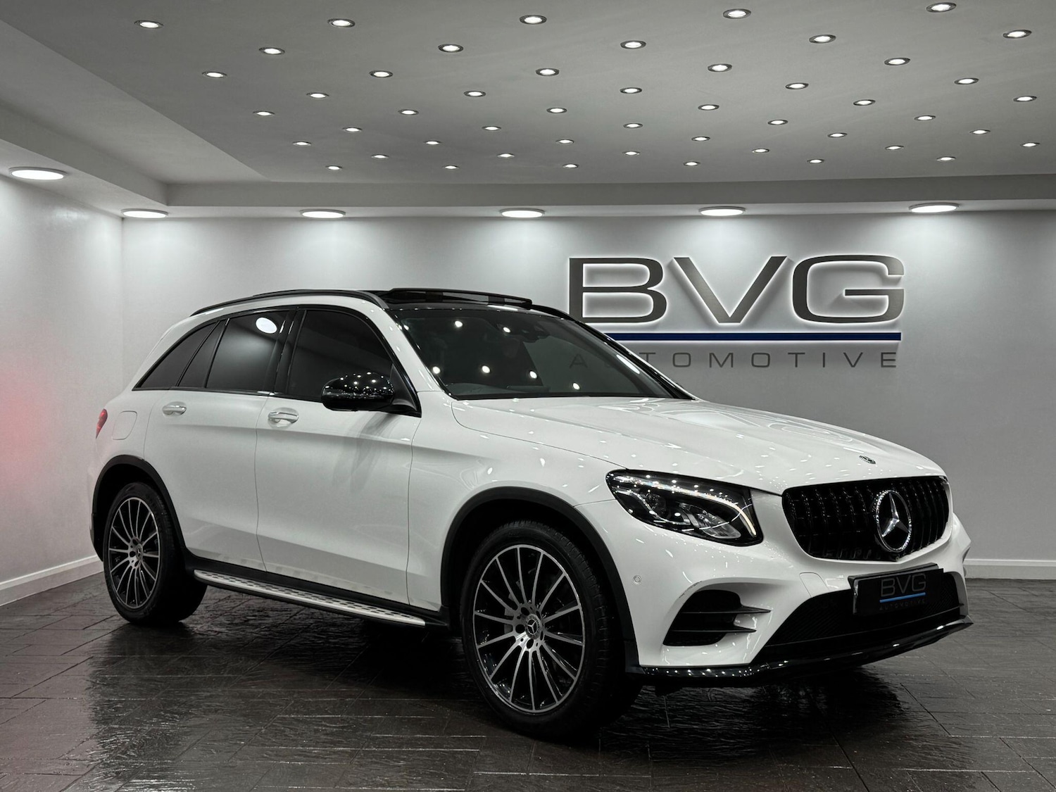 Used Mercedes-Benz GLC 2017 for sale - 77120775: Photo 4