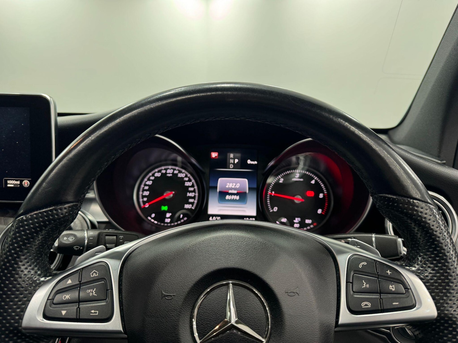 Used Mercedes-Benz GLC 2017 for sale - 77120775: Photo 45