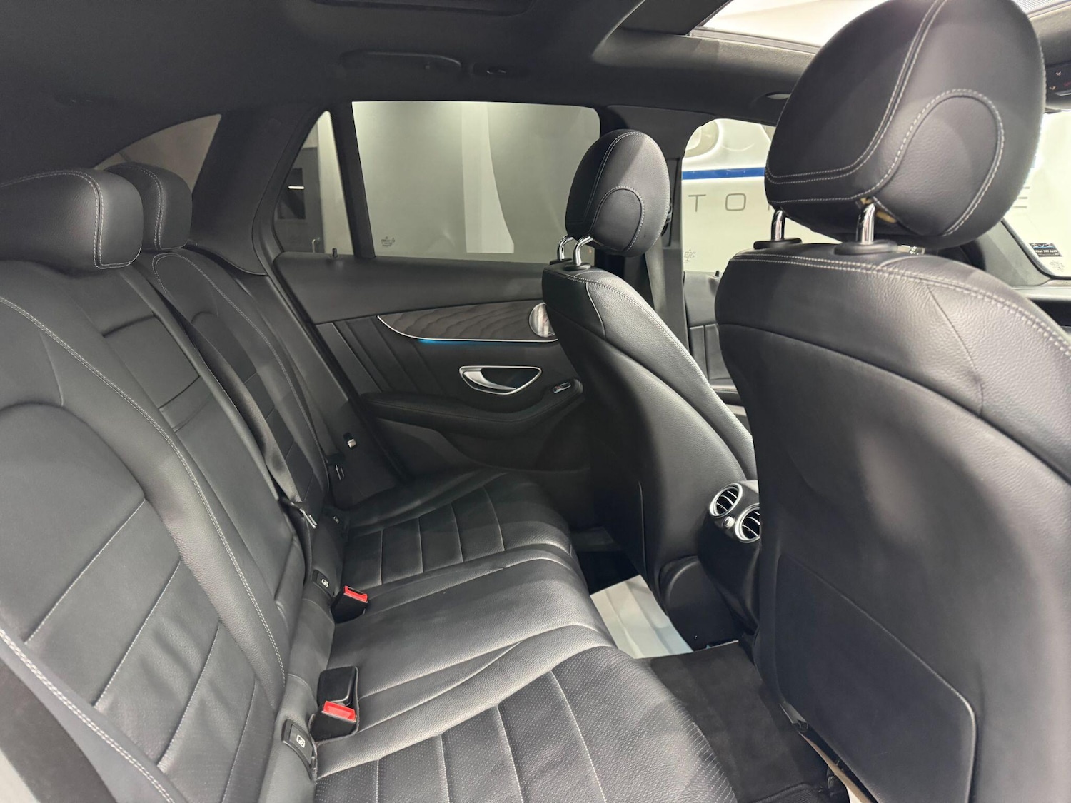 Used Mercedes-Benz GLC 2017 for sale - 77120775: Photo 59