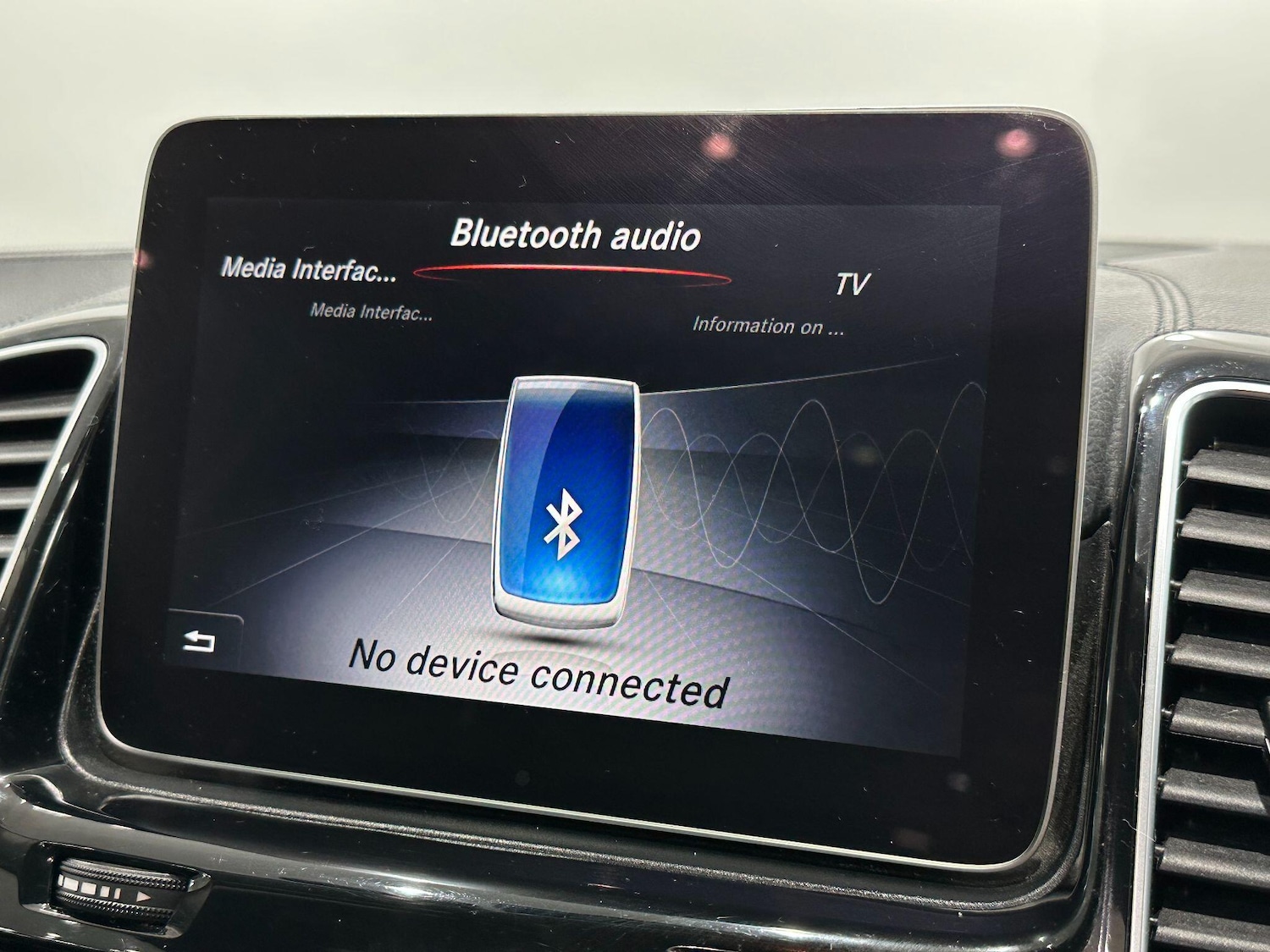 Used Mercedes-Benz GLS 2018 for sale - 76657491: Photo 33