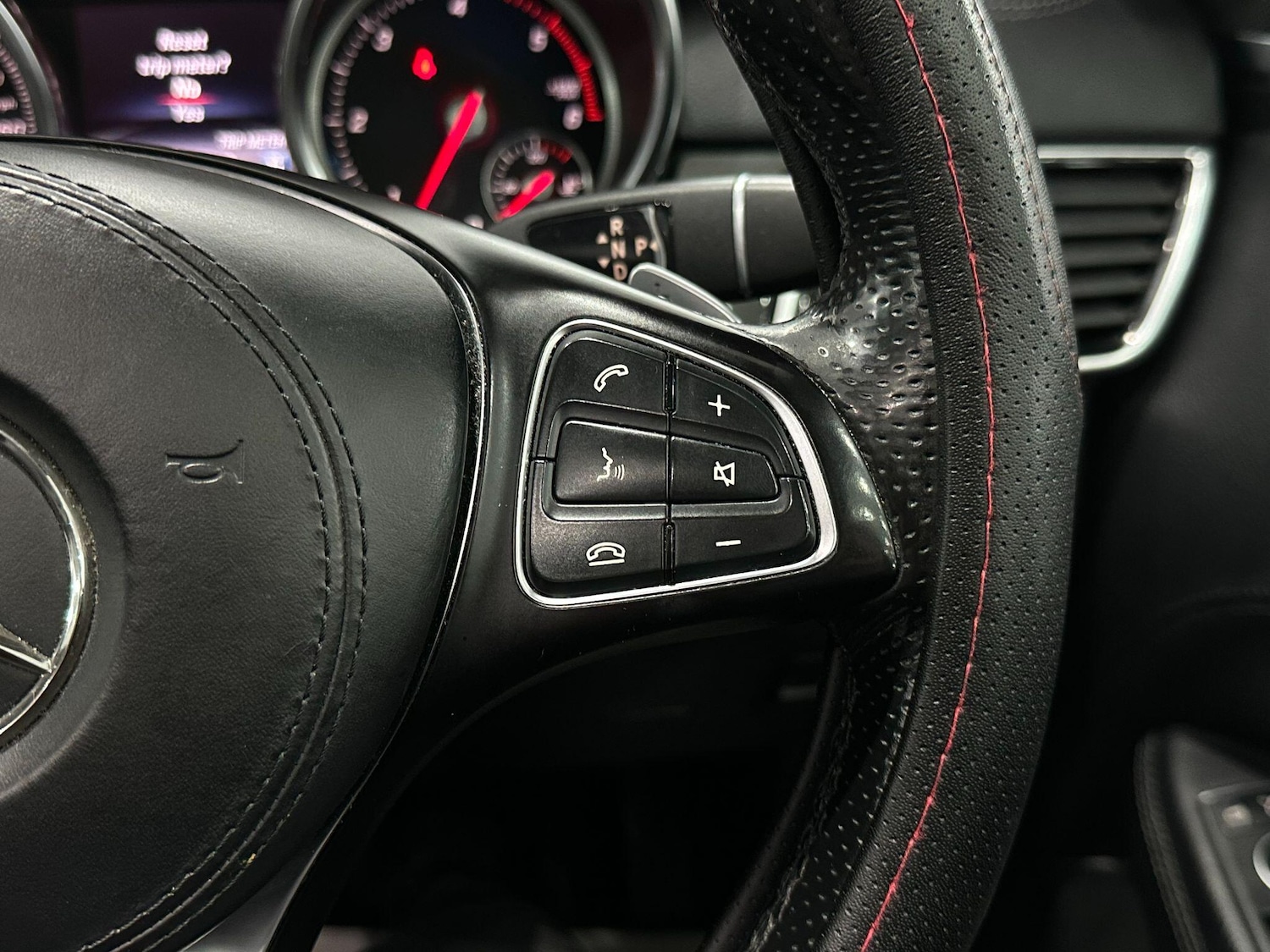 Used Mercedes-Benz GLS 2018 for sale - 76657491: Photo 44