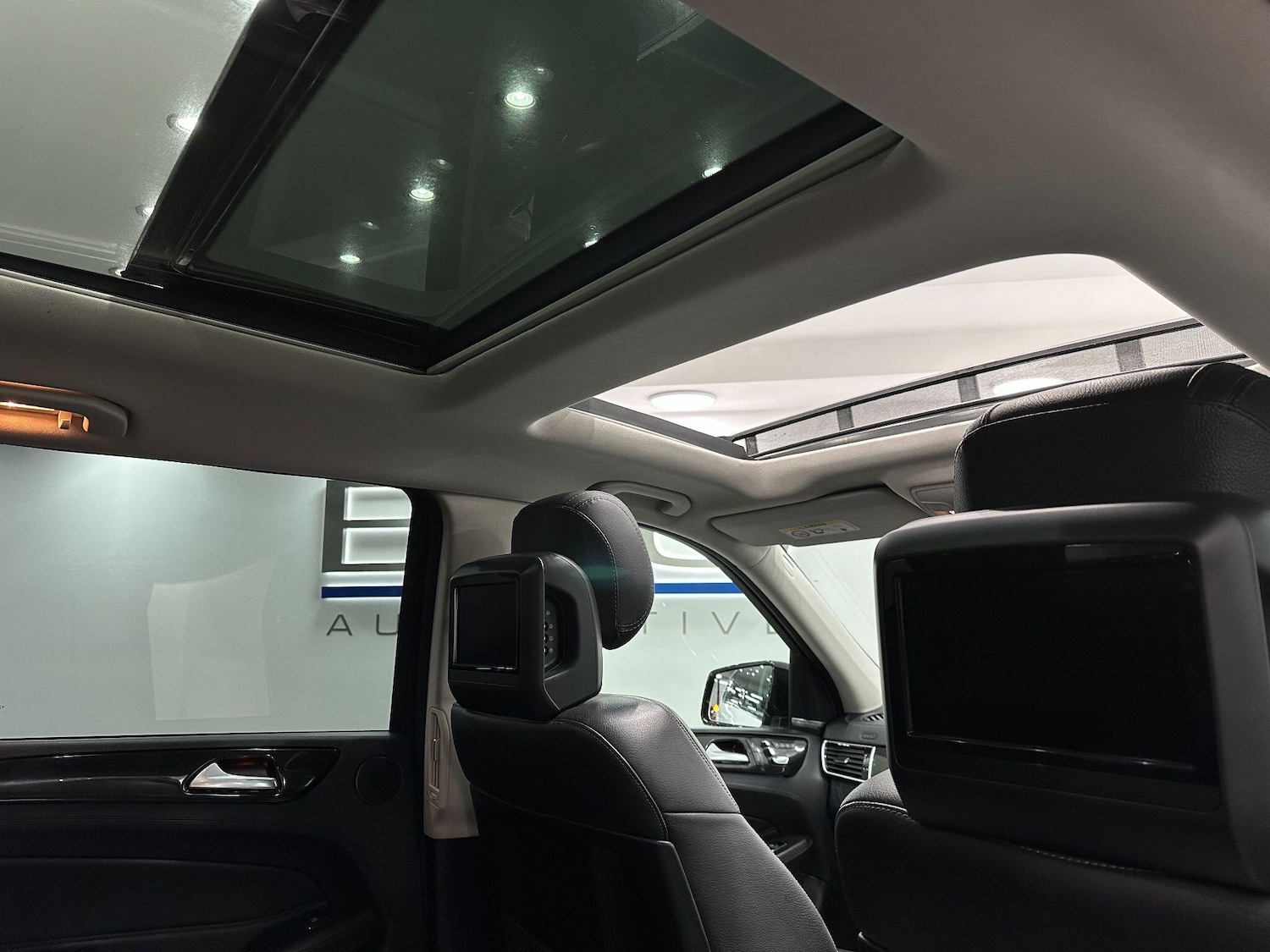 Used Mercedes-Benz GLS 2018 for sale - 76657491: Photo 60