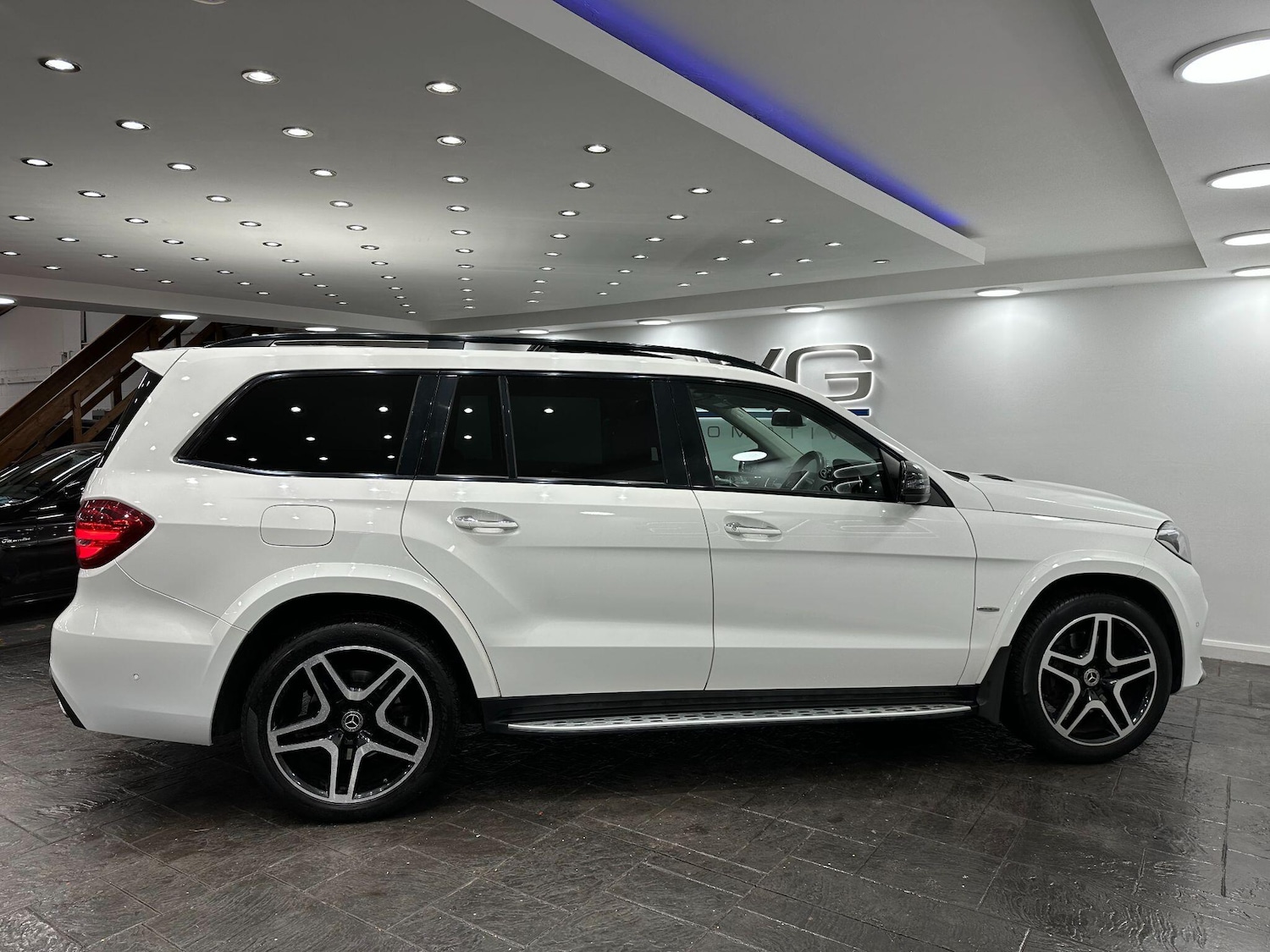Used Mercedes-Benz GLS 2018 for sale - 76657491: Photo 8