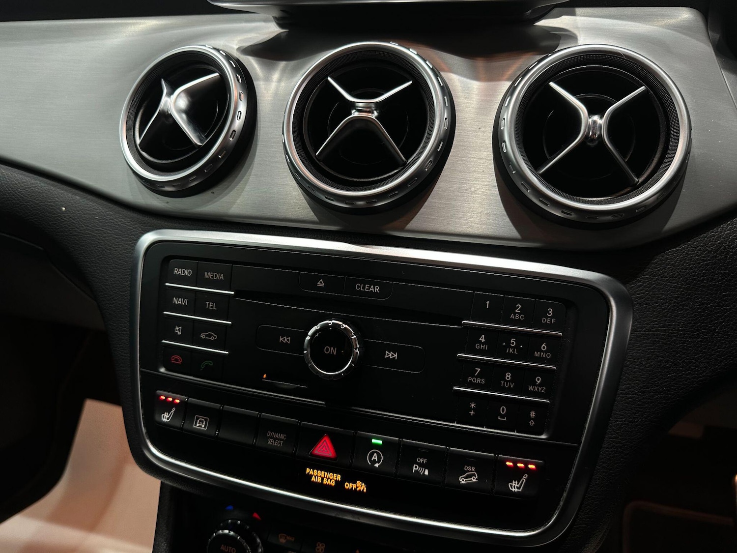 Used Mercedes-Benz GLA 2016 for sale - 76801959: Photo 38